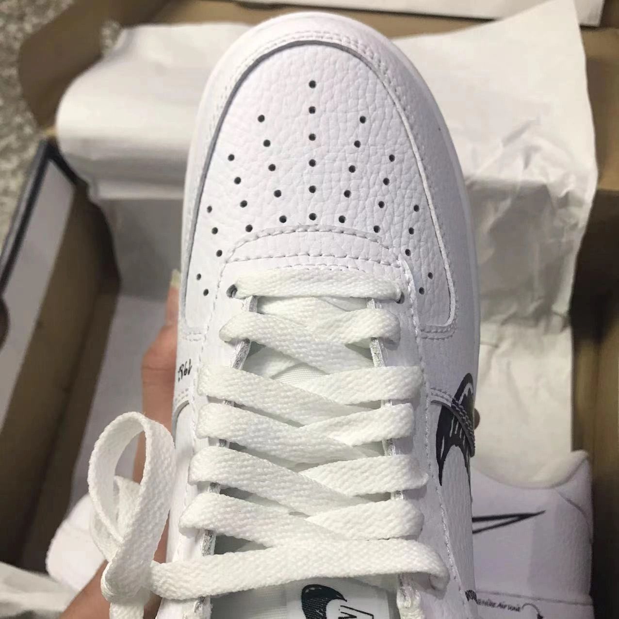 NIKE ナイキ スニーカー ナイキ AIR FORCE 1 LOW SKETCH - WHITEエア フォース ワン スケッチ ホワイトメンズ スニーー WHITE/BLACK-WHITEメンズ レディース