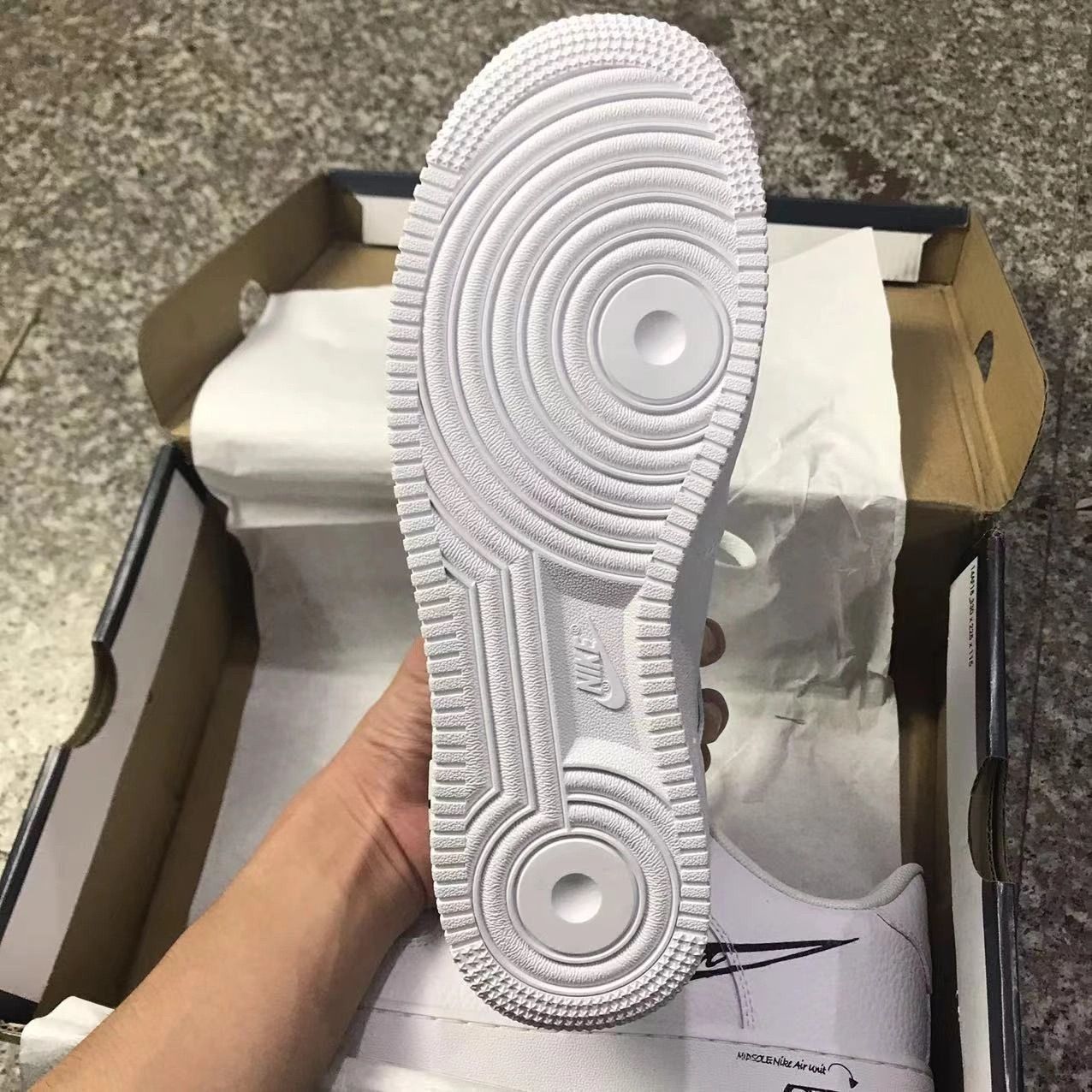 NIKE ナイキ スニーカー ナイキ AIR FORCE 1 LOW SKETCH - WHITEエア フォース ワン スケッチ ホワイトメンズ スニーー WHITE/BLACK-WHITEメンズ レディース