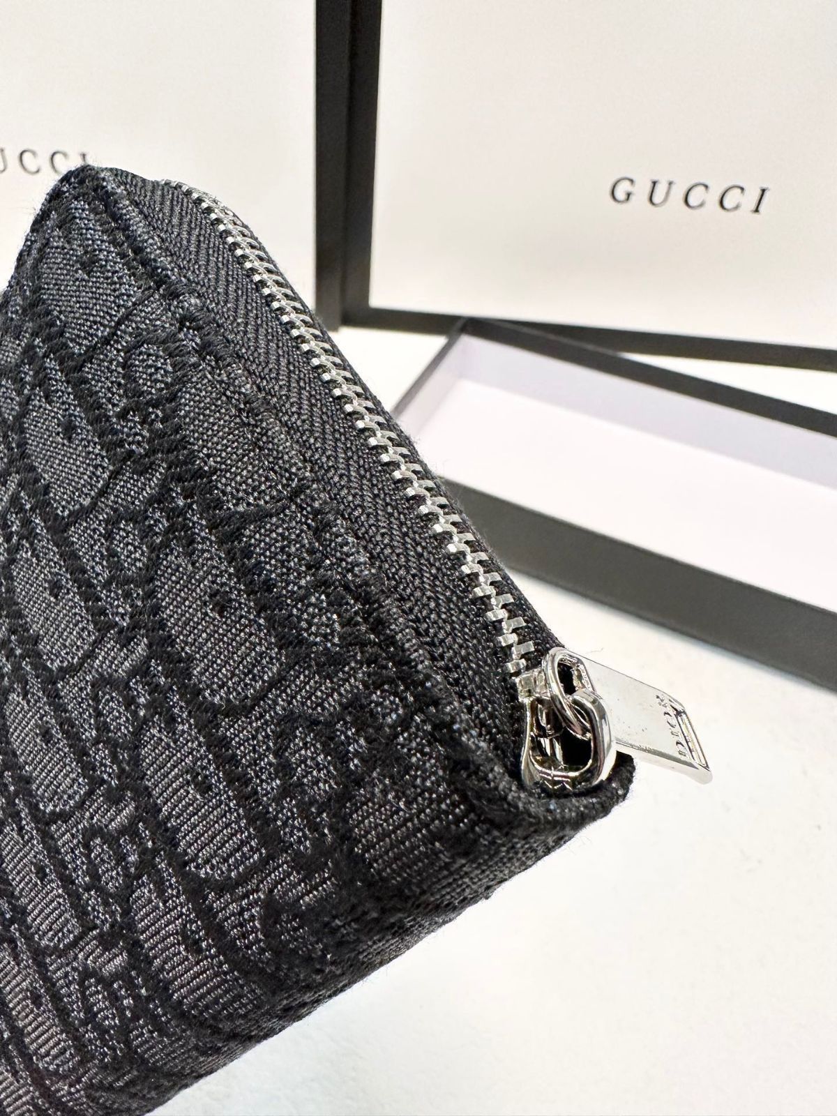 Dior財布/革財布、両用パスケース財布、男女兼用[本日特価|新品未使用品]