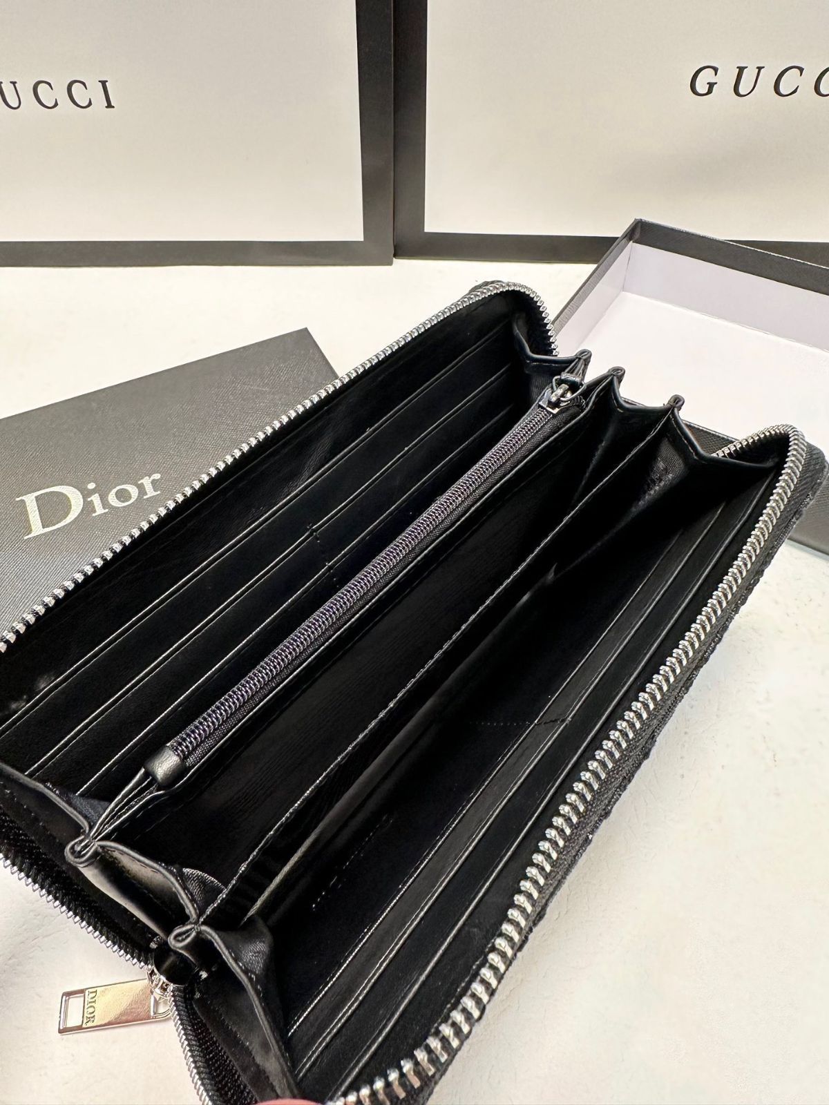 Dior財布/革財布、両用パスケース財布、男女兼用[本日特価|新品未使用品]