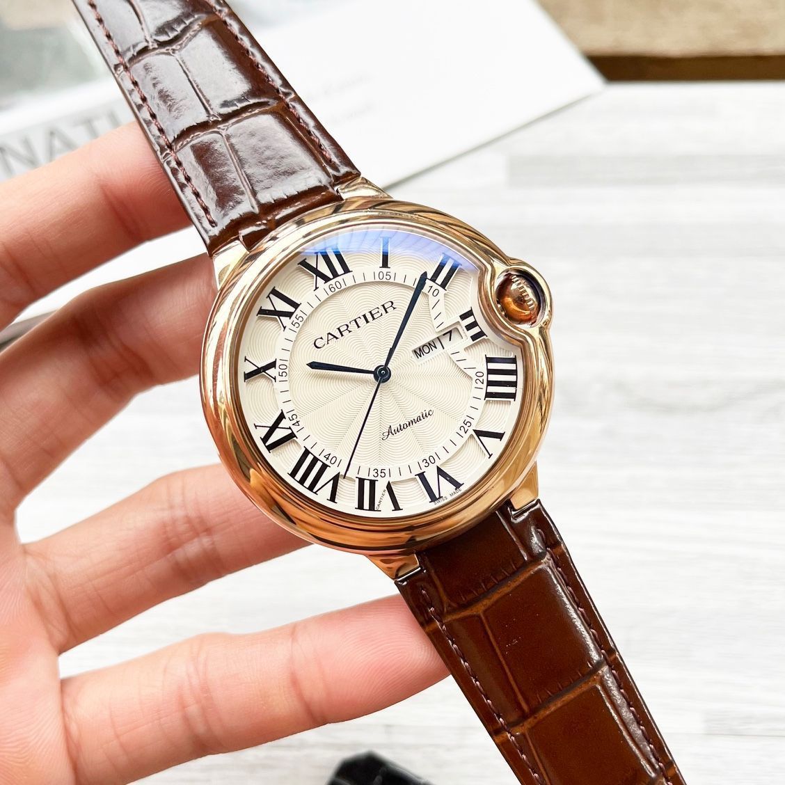 カルティエ　cartier　腕時計42mm　時計