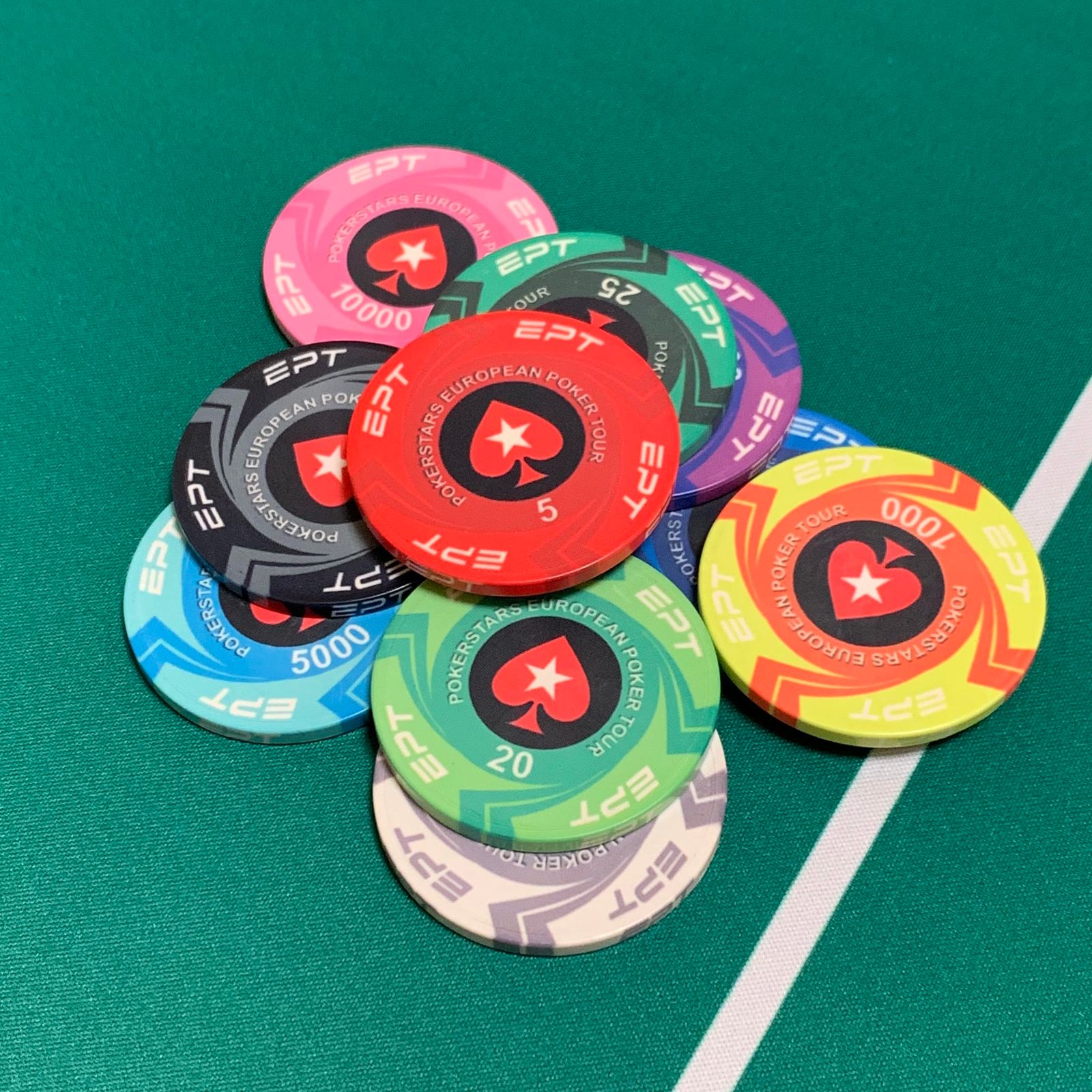 RedAces EPT ポーカーチップ カジノチップ 麻雀 トランプ ゴルフ