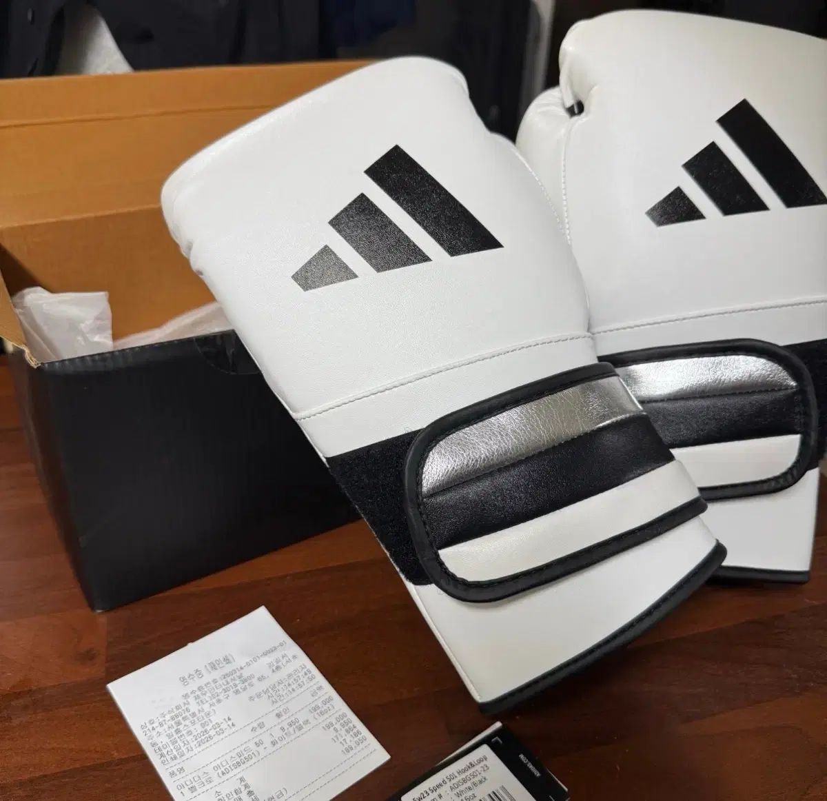 アディダス アディスピード 501 ボクシング グローブ 16オンス 出品