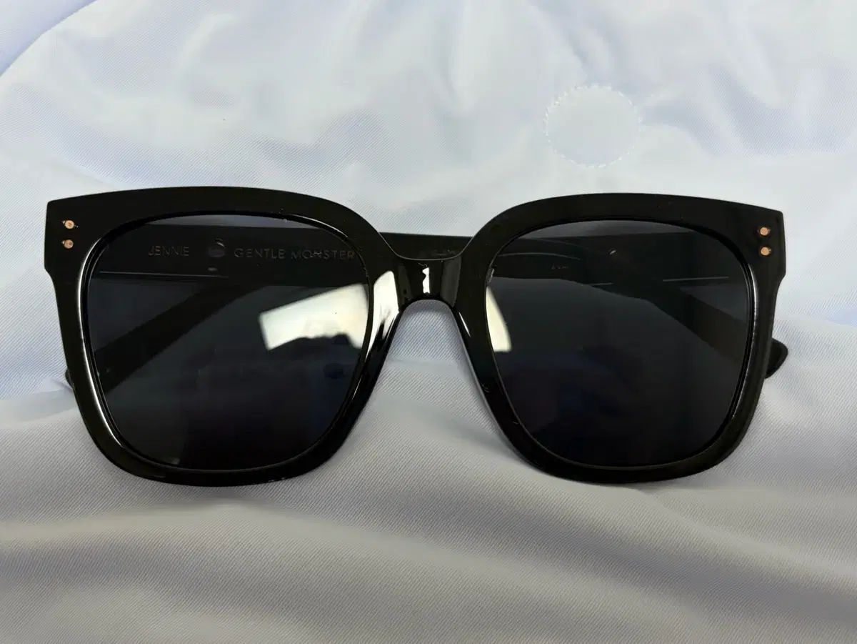 STUSSYステューシー 2000's michael マイケル サングラス サイドロゴ