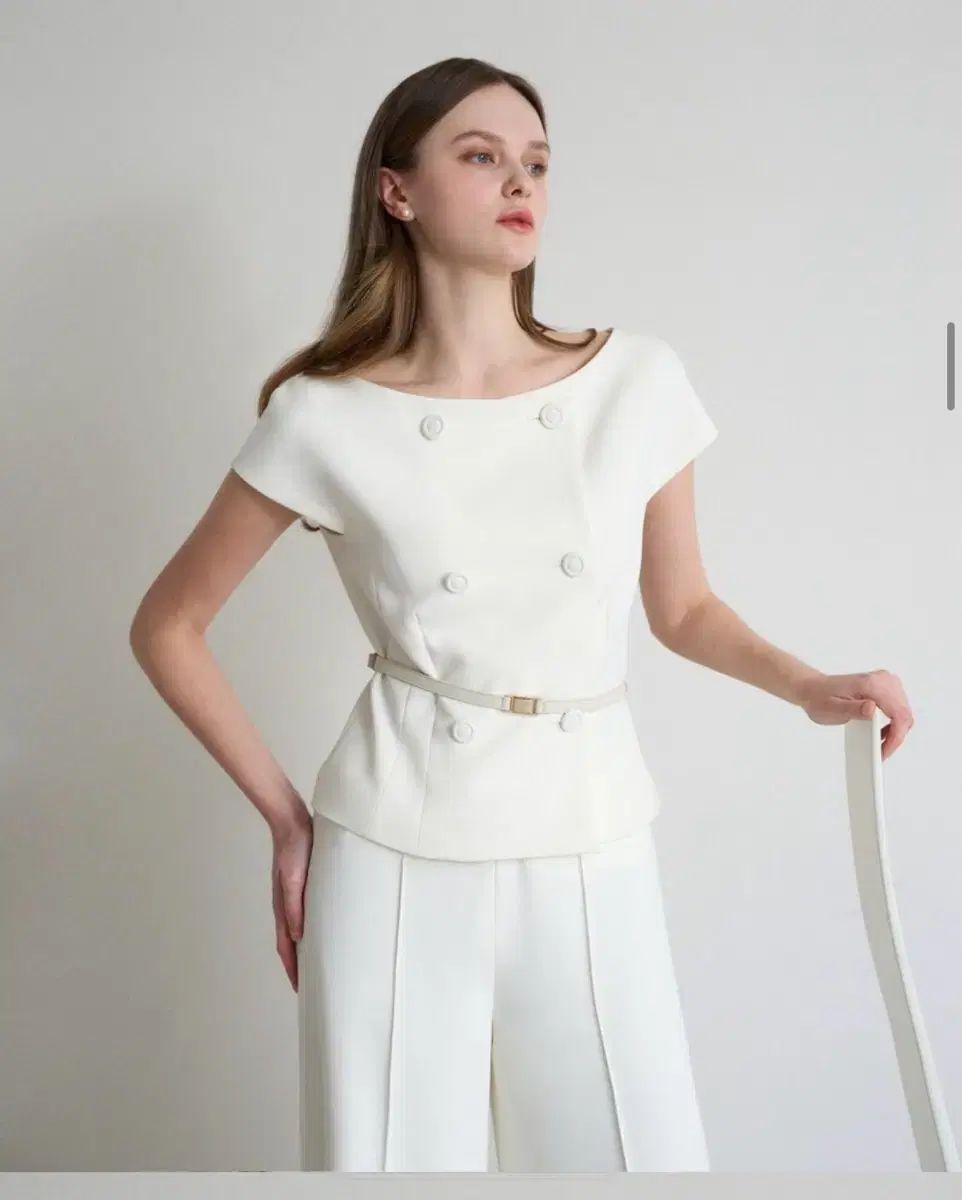 (新品) ディアートレ Classique off shoulder jacket