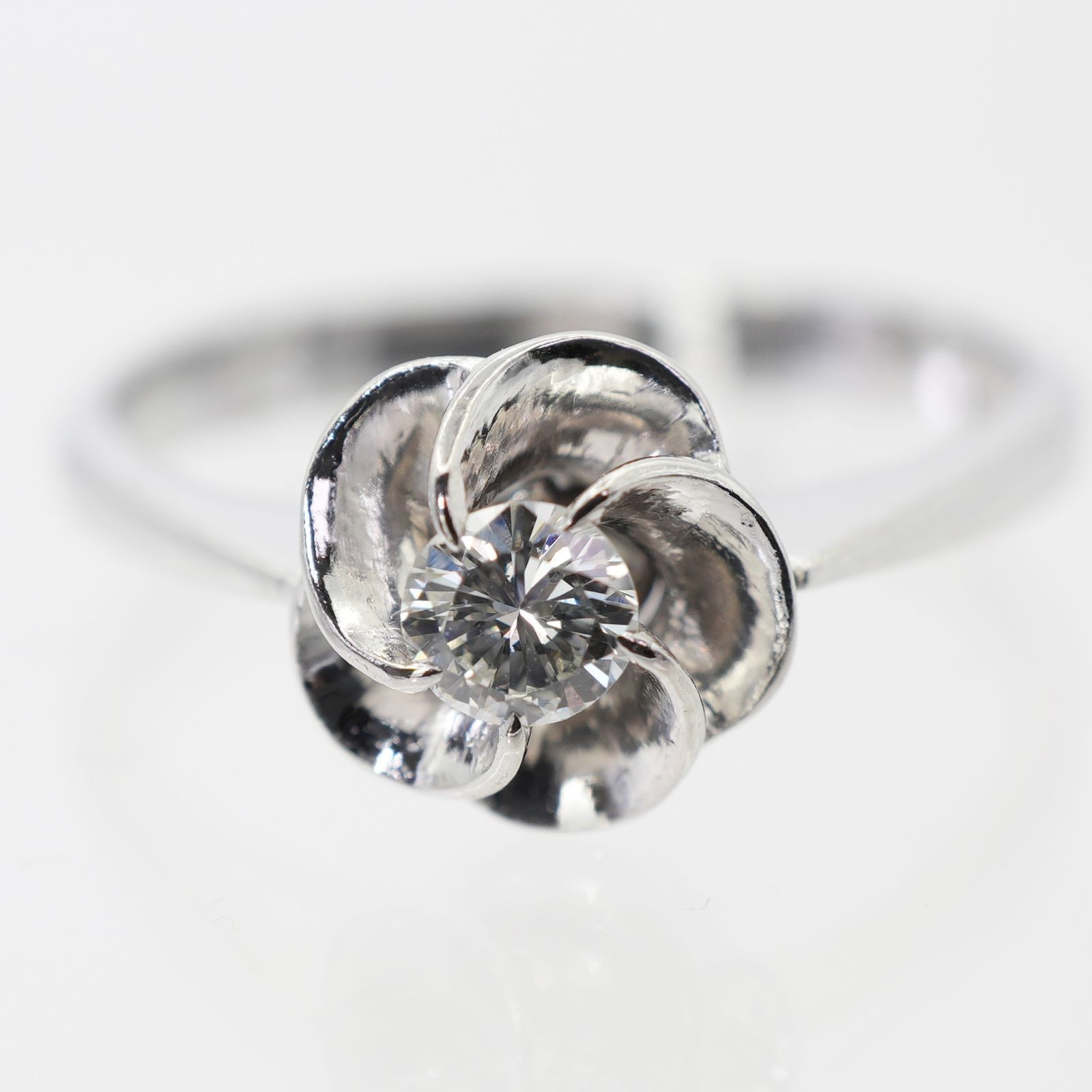 レトロ ねじり梅 ダイヤ リング 0.16ct Pt900 /24-3697S