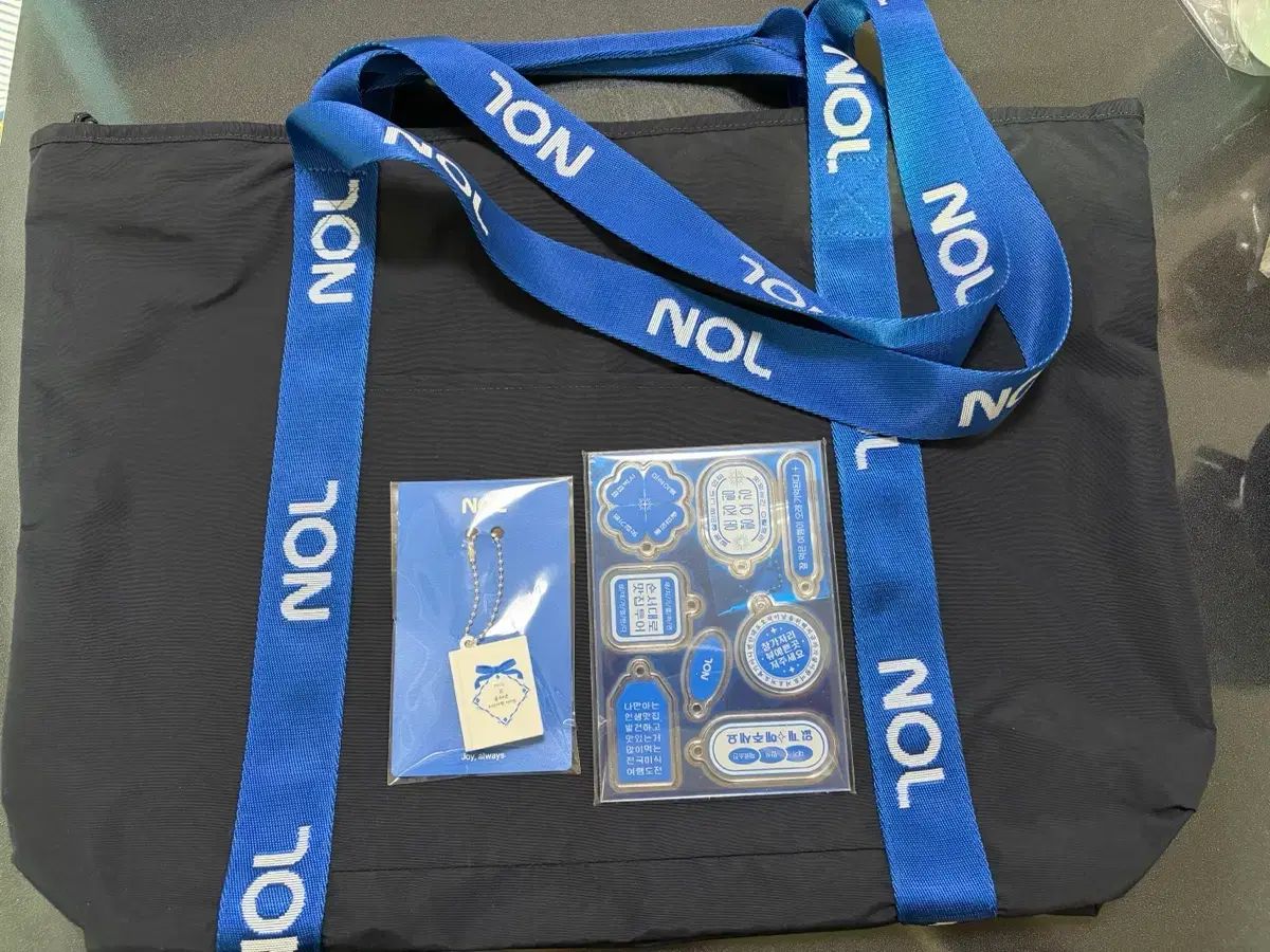 NOL BAG + NOLミ식ツアーキーホルダー + NOLブルーキーホルダー