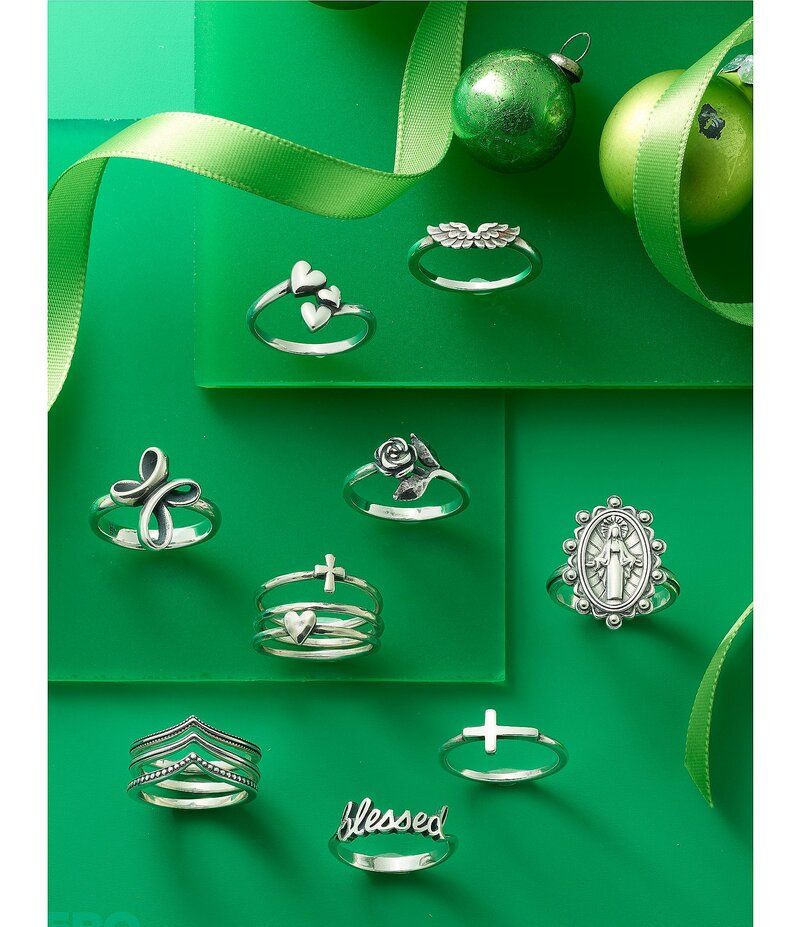 ジェームズ エイヴリー レディース アクセサリー 指輪 James Avery Gathered Hearts Ring Sterling Silver シルバー
