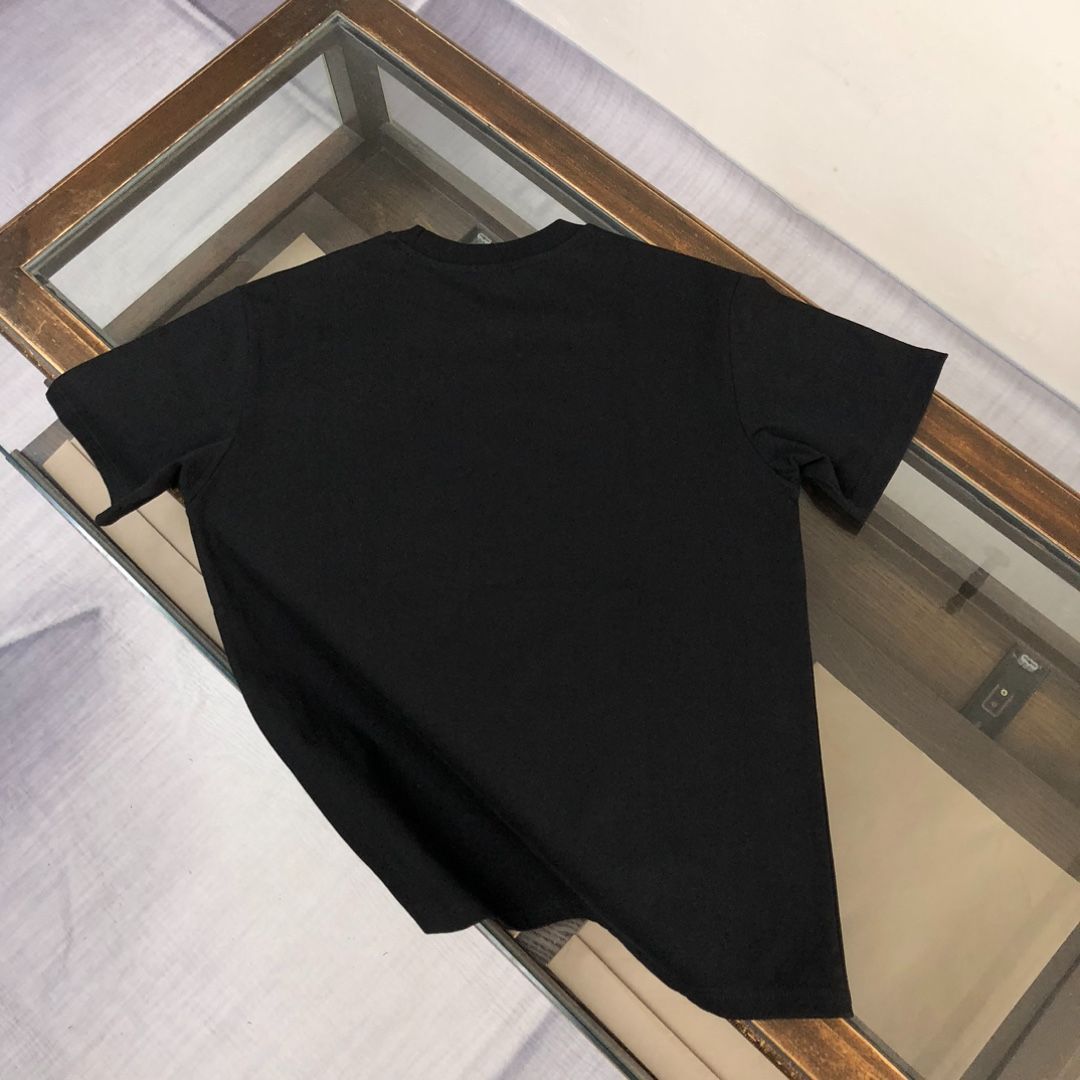 【本日限定特価】Burberry 戦馬騎士プリント クルーネックTシャツ - カップル対応[本日特価|新品未使用品]