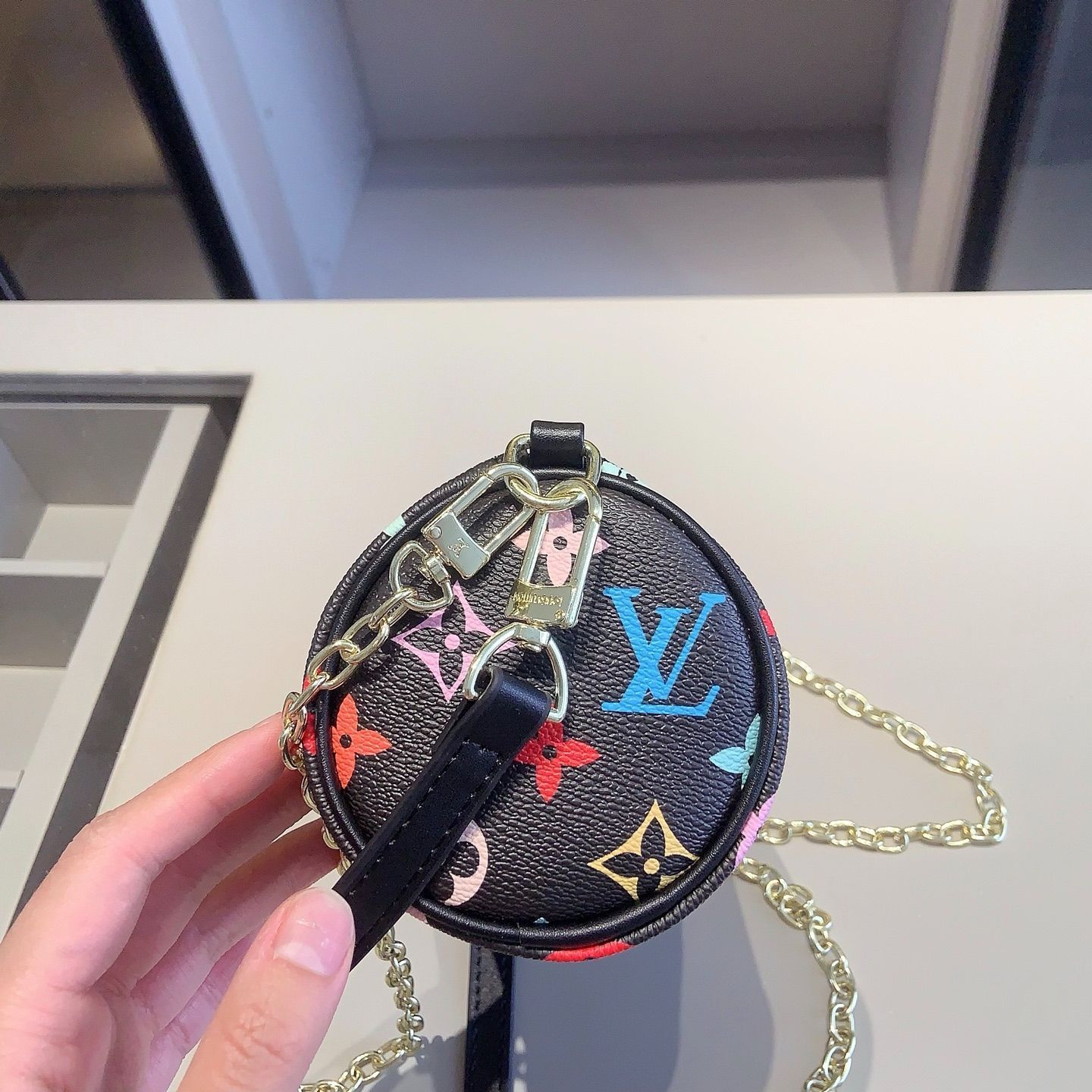 [本日特価] 全新シリーズセット X663 - LV クロスボディバッグ + LV ペンケースバッグ + LV 財布 本日限定特別割引！[本日特価|新品未使用品]