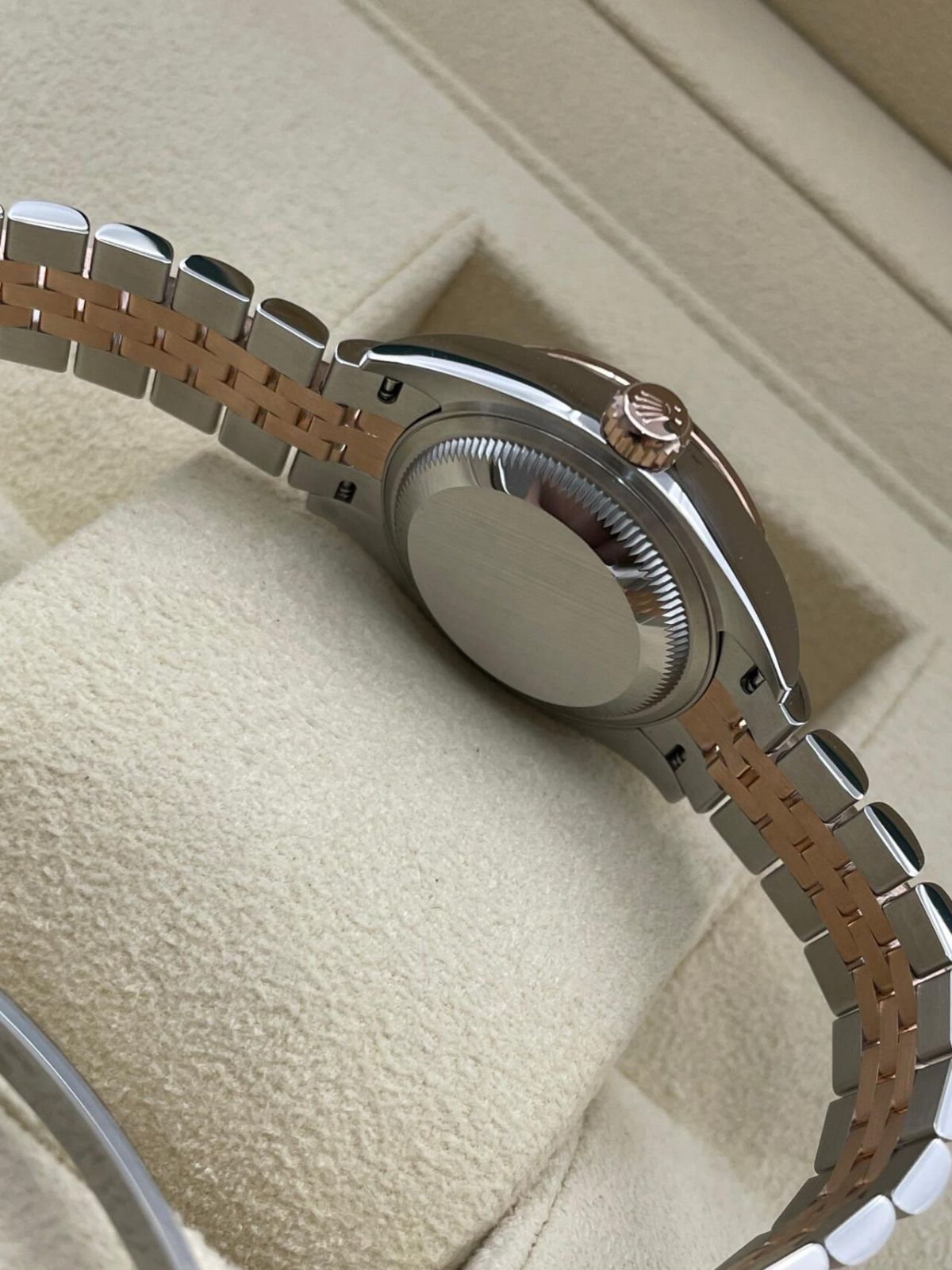 ご購入大歓迎です 美品 ロレックス デイトジャスト シリーズm279381 ☆ 31mm 自動巻き｜本日限定特価｜新品未使用