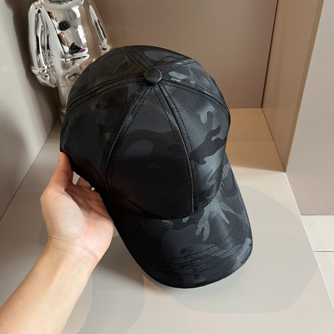 Prada（プラダ） メンズ用 ベースボールキャップ -WTO輸入1
