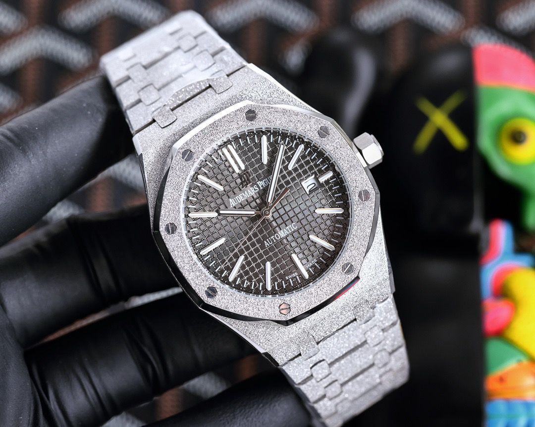 AUDEMARS PIGUET オーデマピゲ ロイヤルオーク メンズ腕時計 45mm｜自動巻き機械式×316L鋼｜本日限定特価新品未使用
