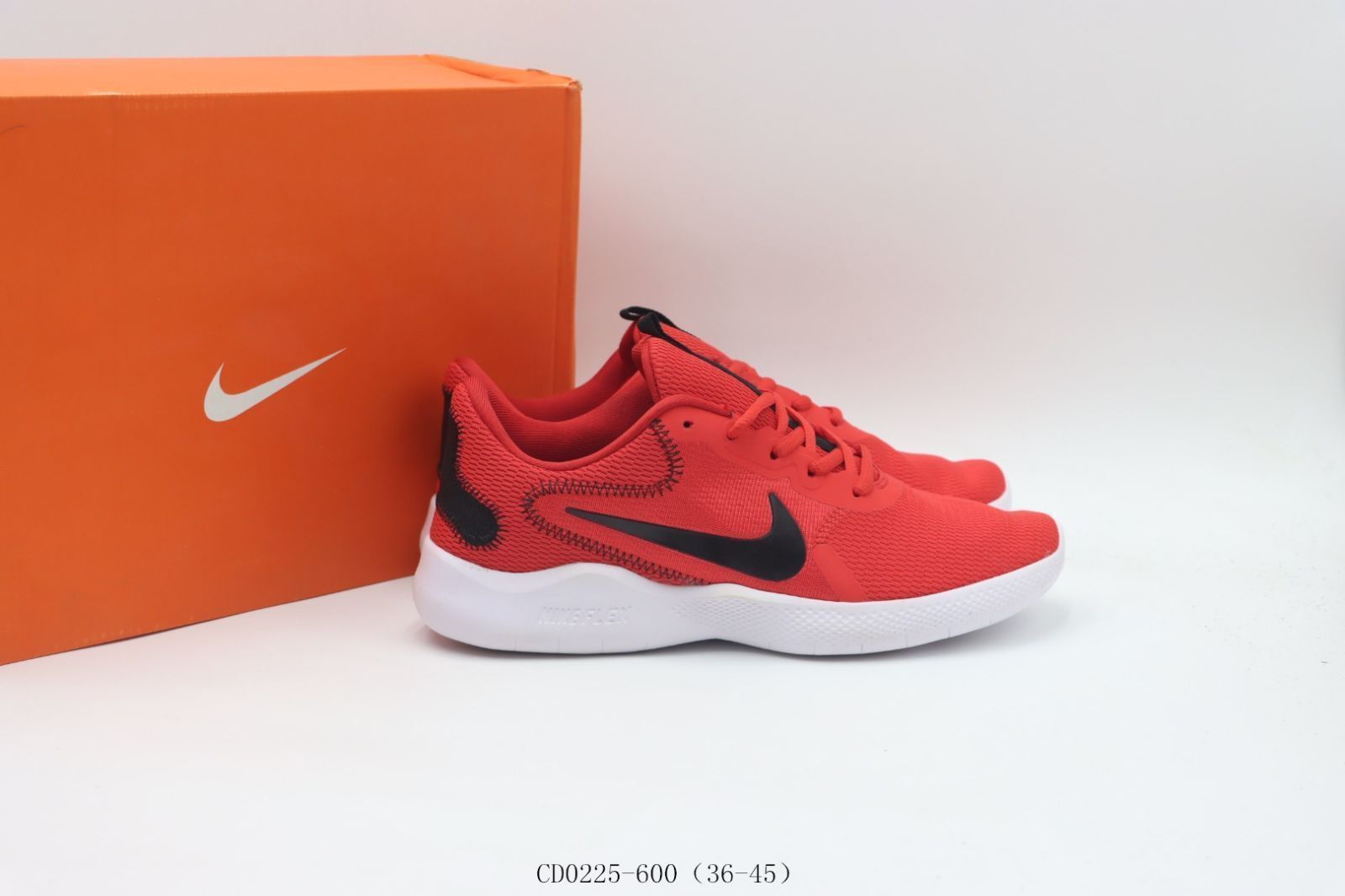 今日特価】ナイキ Nike ランニングシューズ CD0227-600 レッドブラック