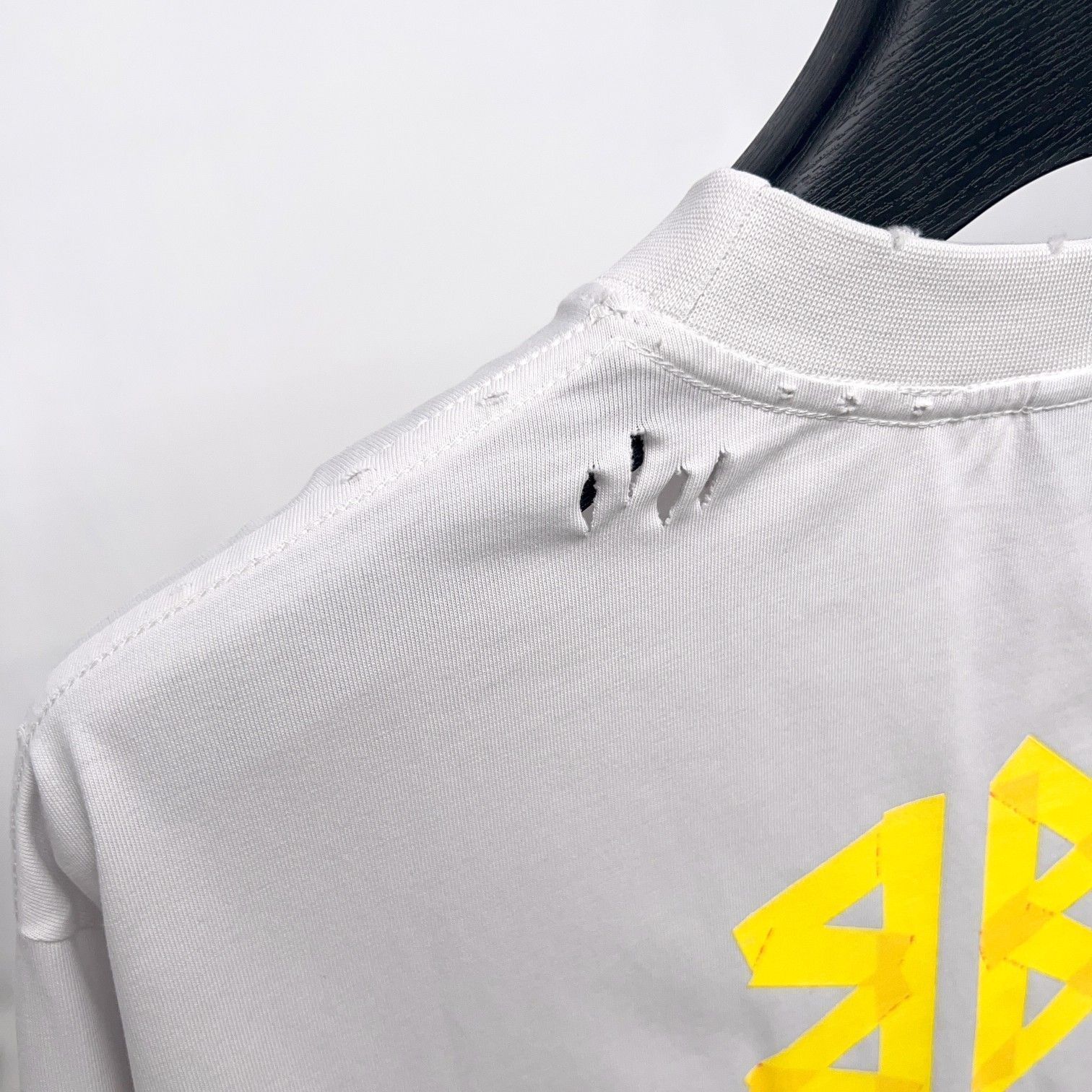 【本日限定特価】BALENCIAGA メンズ＆レディース ロングスリーブ Tシャツ テーププリント ウォッシュ加工 6色展開 XS-L [本日特価|新品未使用品]