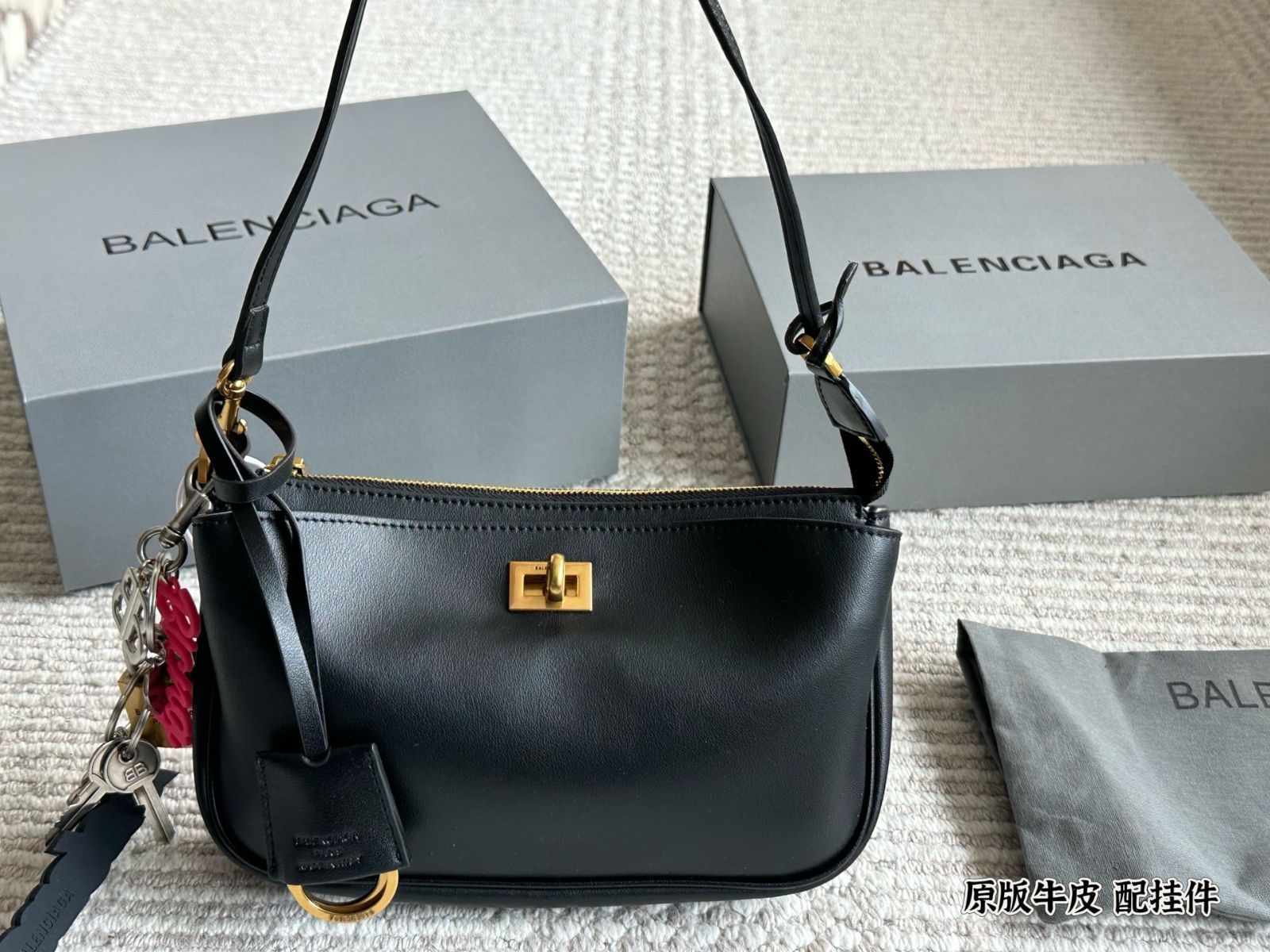 【今日特価】Balenciaga Rodeo New Armpit Bag バレンシアガ ロディオ ニュー アンダーアームバッグ