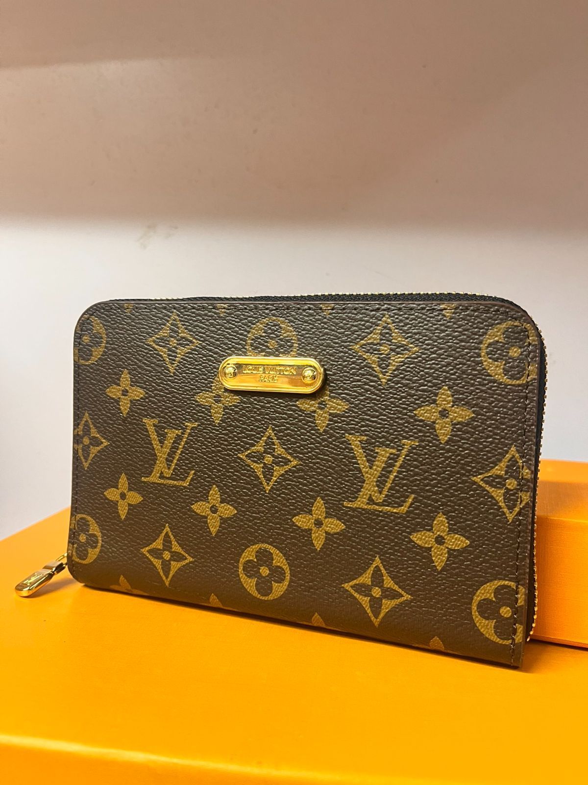 【本日限定特価】ルイ・ヴィトン マルゴ ウォレット 17×11×2cm モノグラムエンプレイントレザー [本日特価|新品未使用品]