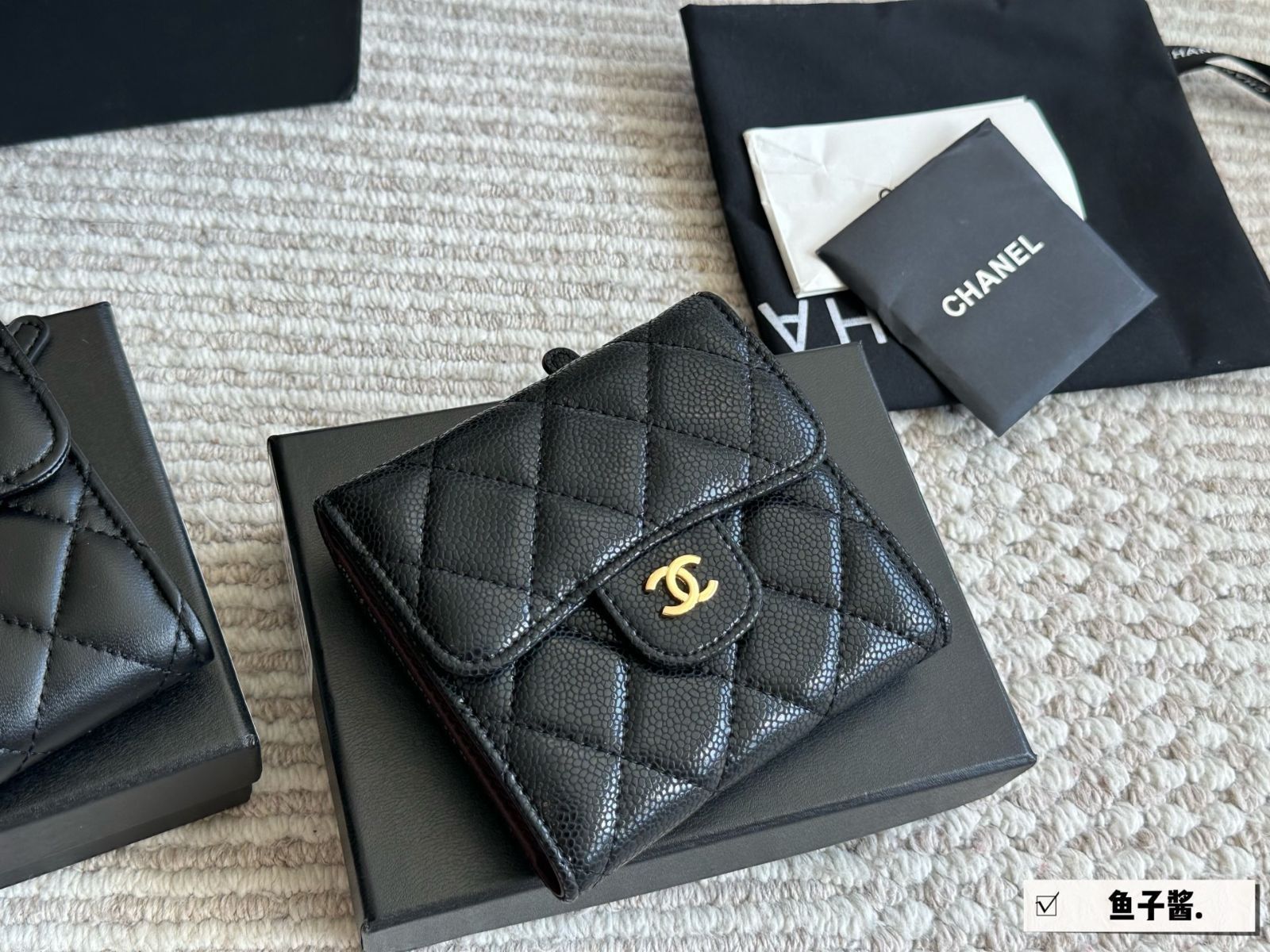 【今日特価】Chanel Caviar Leather / Sheepskin Wallet - シャネル カビアレザー / 羊皮 財布