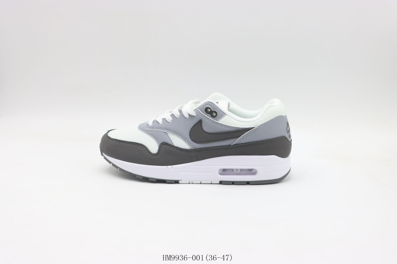 【今日特価】Nike ナイキ ランニングシューズ HM9936-001 グレーホワイト