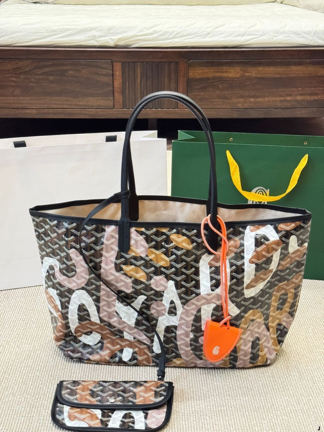 【今日特価】GOYARD ハンドペイントプリント ショッピングバッグ(王菲コピーモデル)