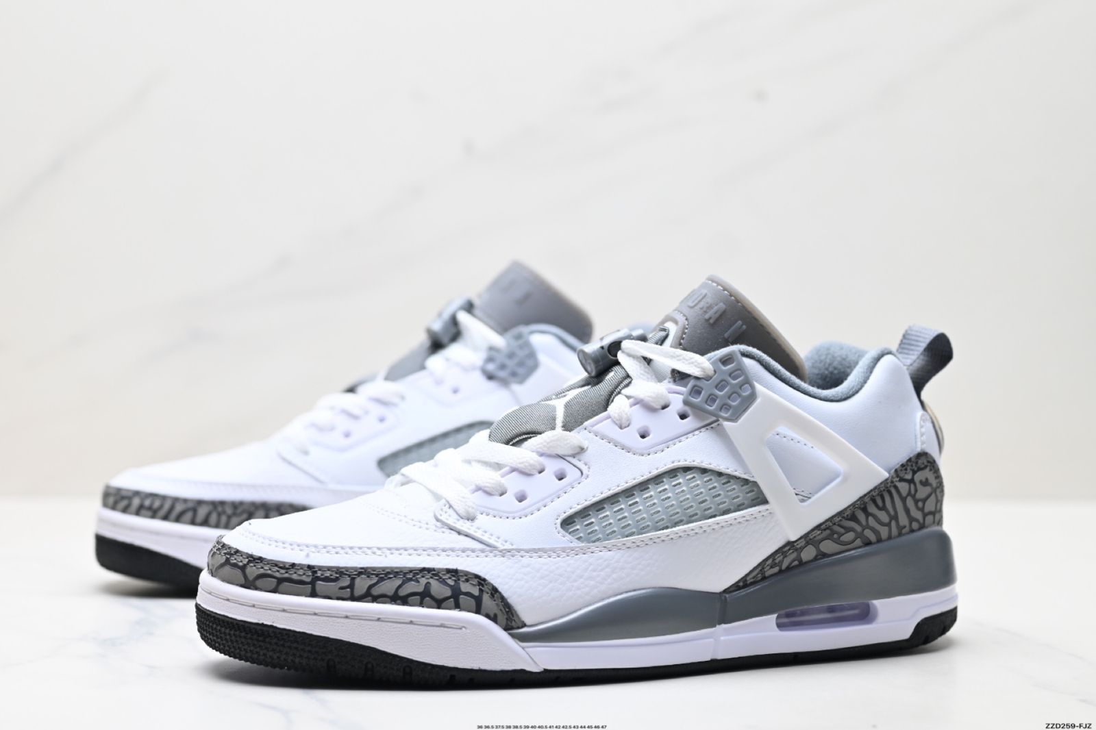 ナイキ Nike Air Jordan Spizike Low 快適でミックスマッチしやすく、滑り止めで耐磨耗性があるロートップ レトロバスケットボールシューズ。