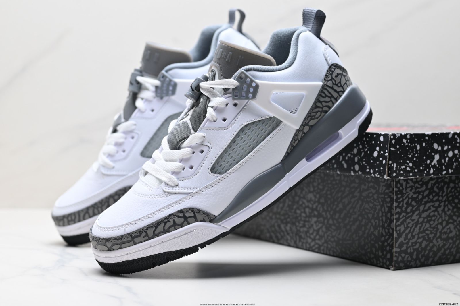 ナイキ Nike Air Jordan Spizike Low 快適でミックスマッチしやすく、滑り止めで耐磨耗性があるロートップ レトロバスケットボールシューズ。