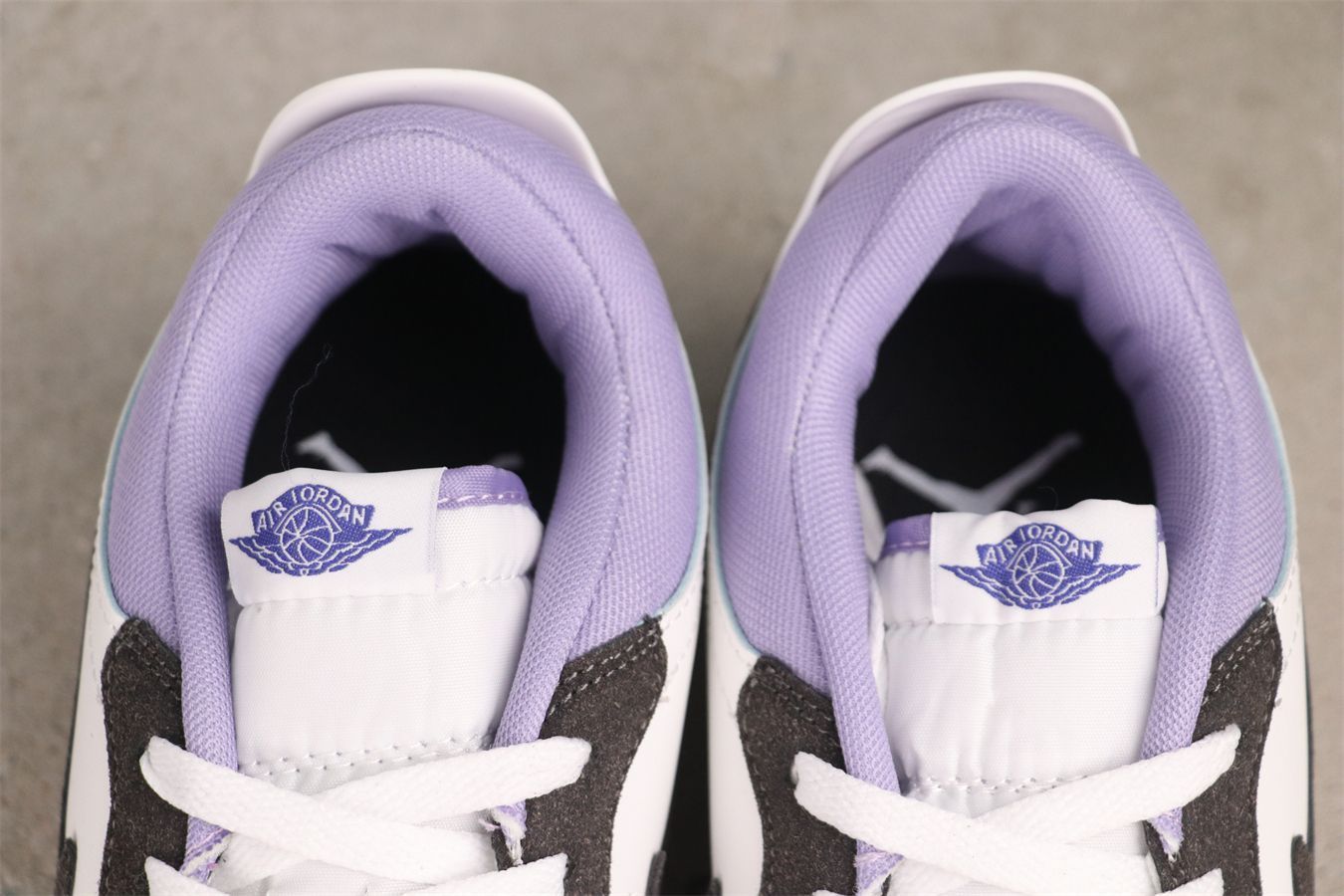 【今日特価】Air Jordan CD7069-108 エアジョーダン CD7069-108 コメットパープル