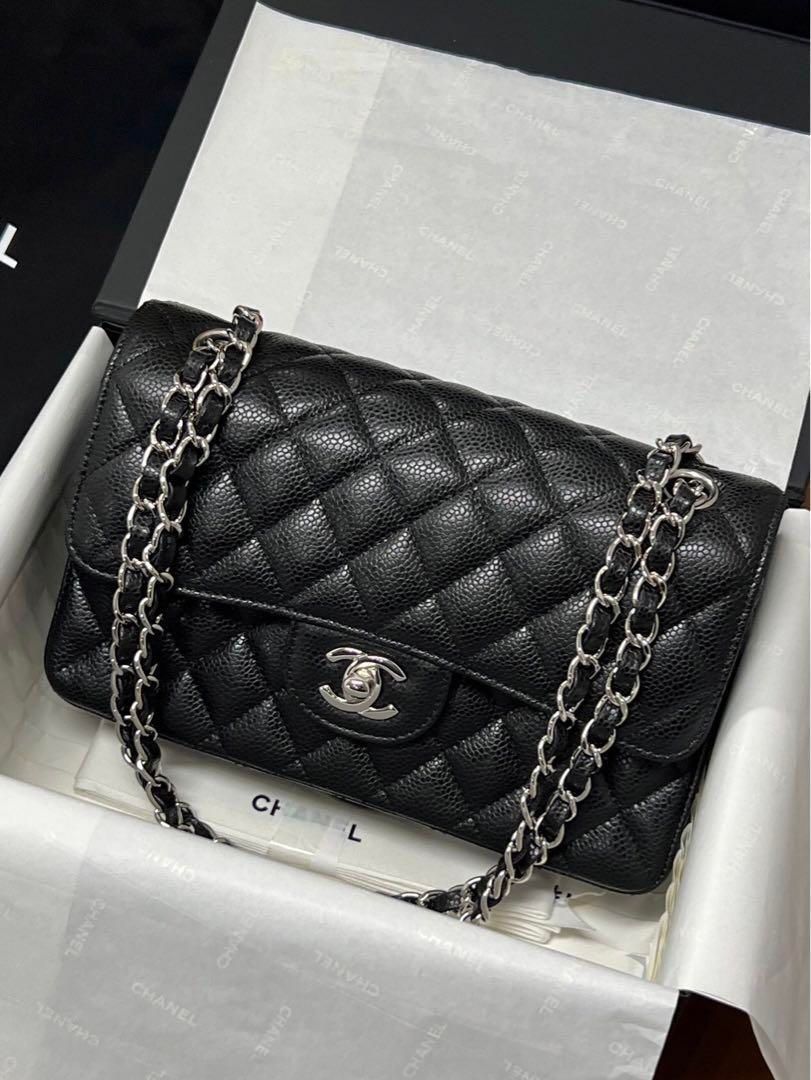 CHANELシャネルマトラッセ25 Wチェーンショルダーバッグ｜本日限定特価｜新品未使用
