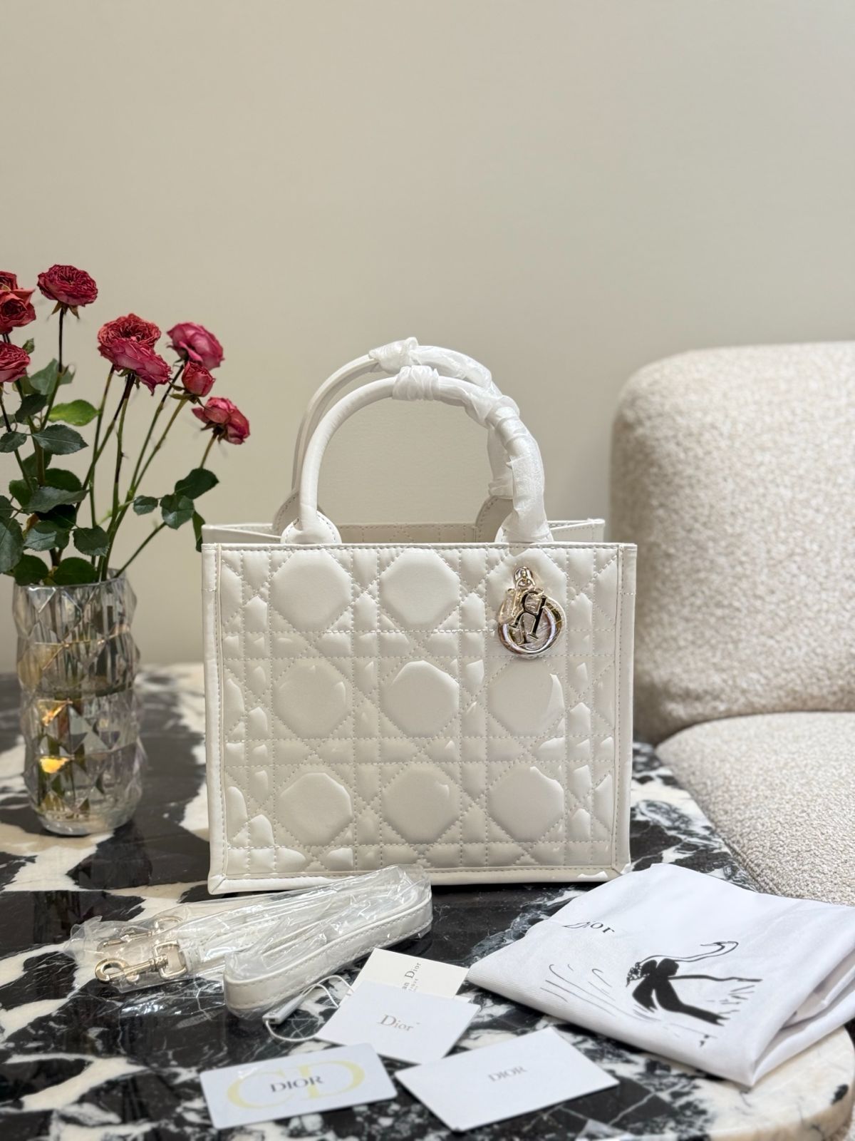 【今日特価】Dior Tote C ミニチュア ハンドバッグ（Dior Tote C Mini Handbag）-WTO輸入3