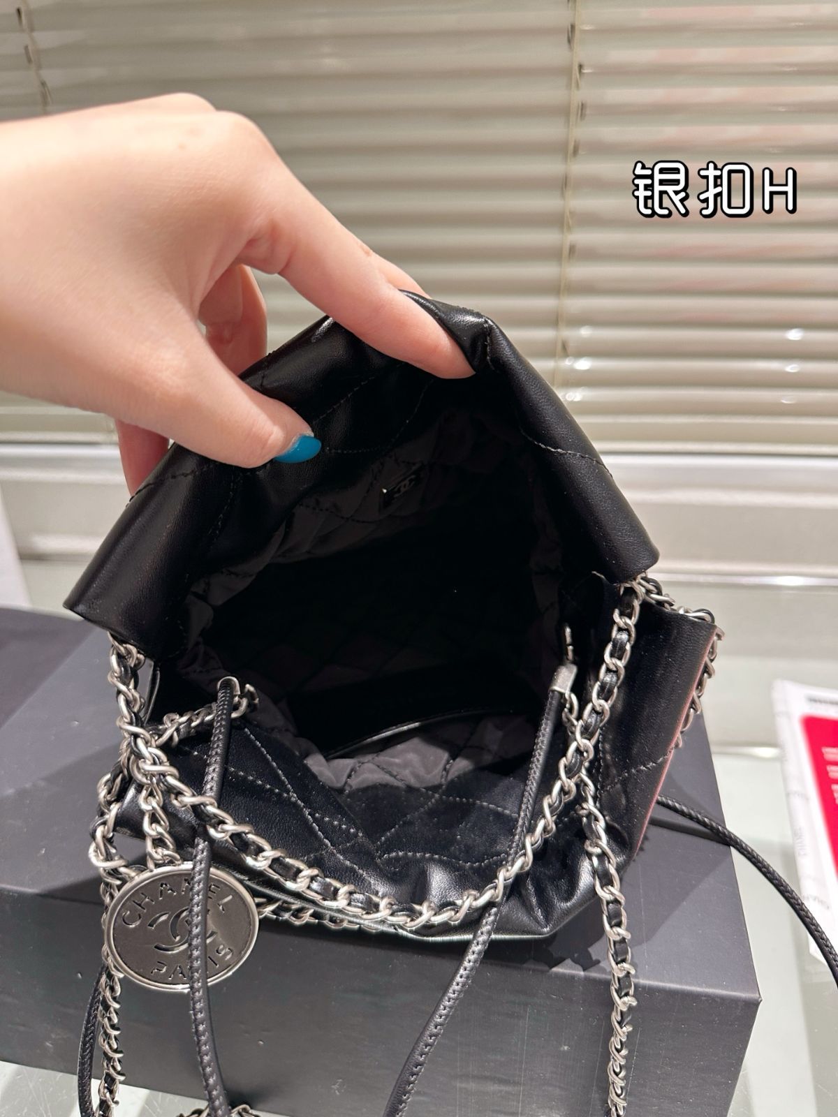 【今日特価】CHANEL 24A M?tiers d'Art 22 Bag ヴィンテージクラフト-WTO輸入2