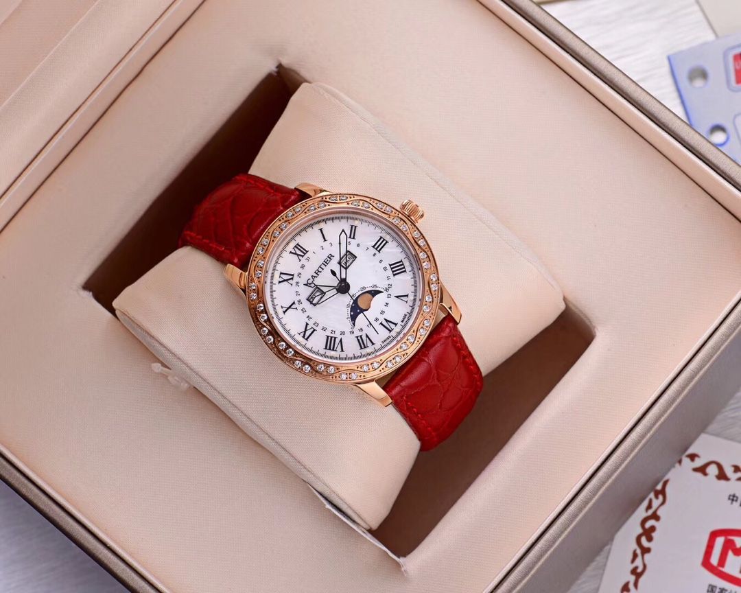【今日特価】CARTIER 月相マルチファンクション 女性用腕時計
