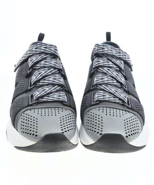 White Mountaineering スニーカー 26cm グレー 【古着】【中古】【送料無料】 White Mountaineering スニーカー メンズ 【古着】【中古】【送料無料