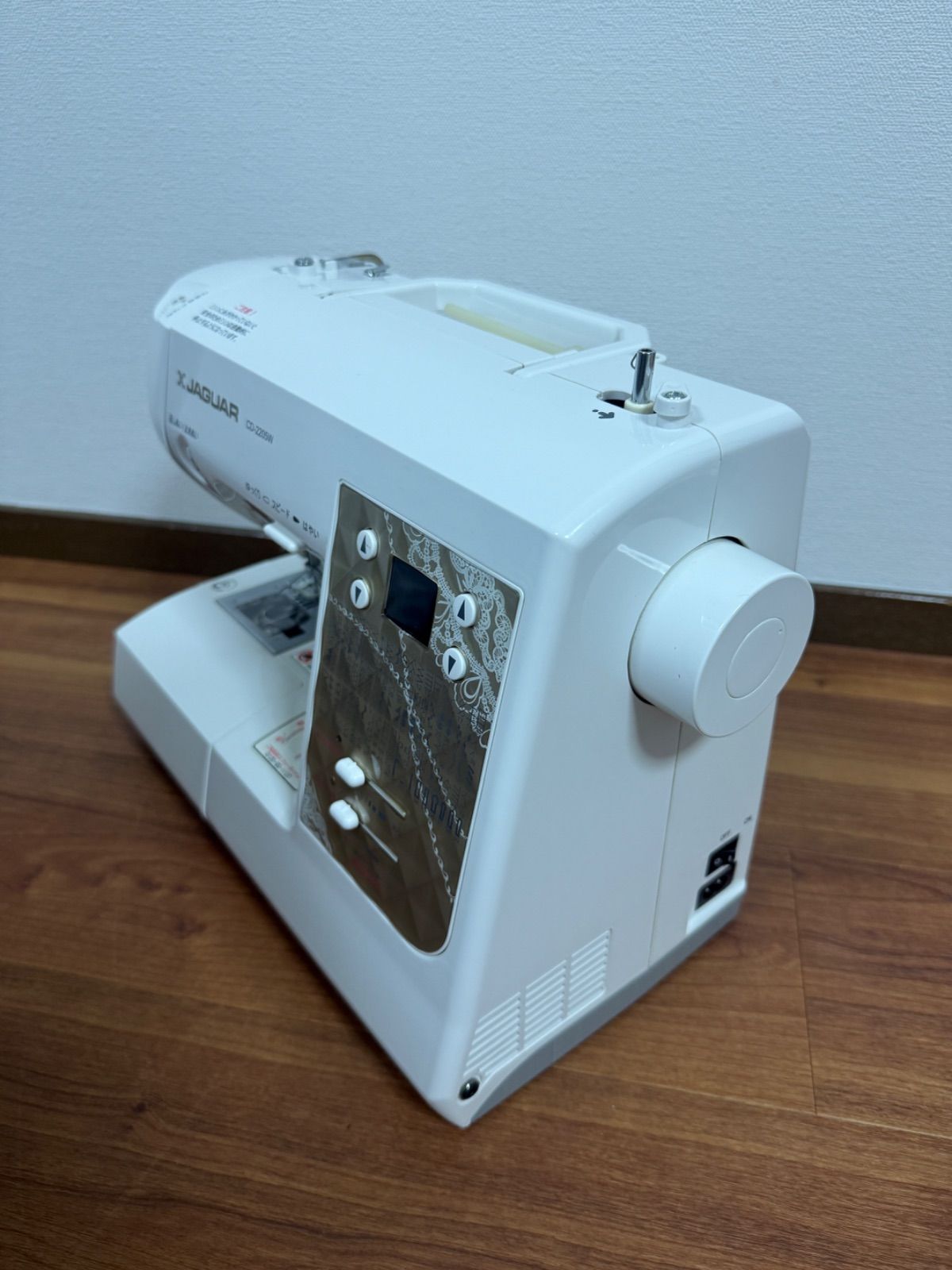ジャガー コンピュータミシン CD-2205W - メルカリ