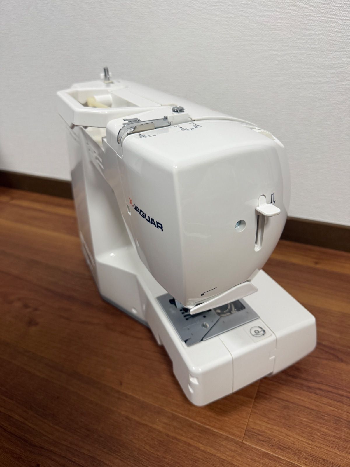 ジャガー コンピュータミシン CD-2205W - メルカリ