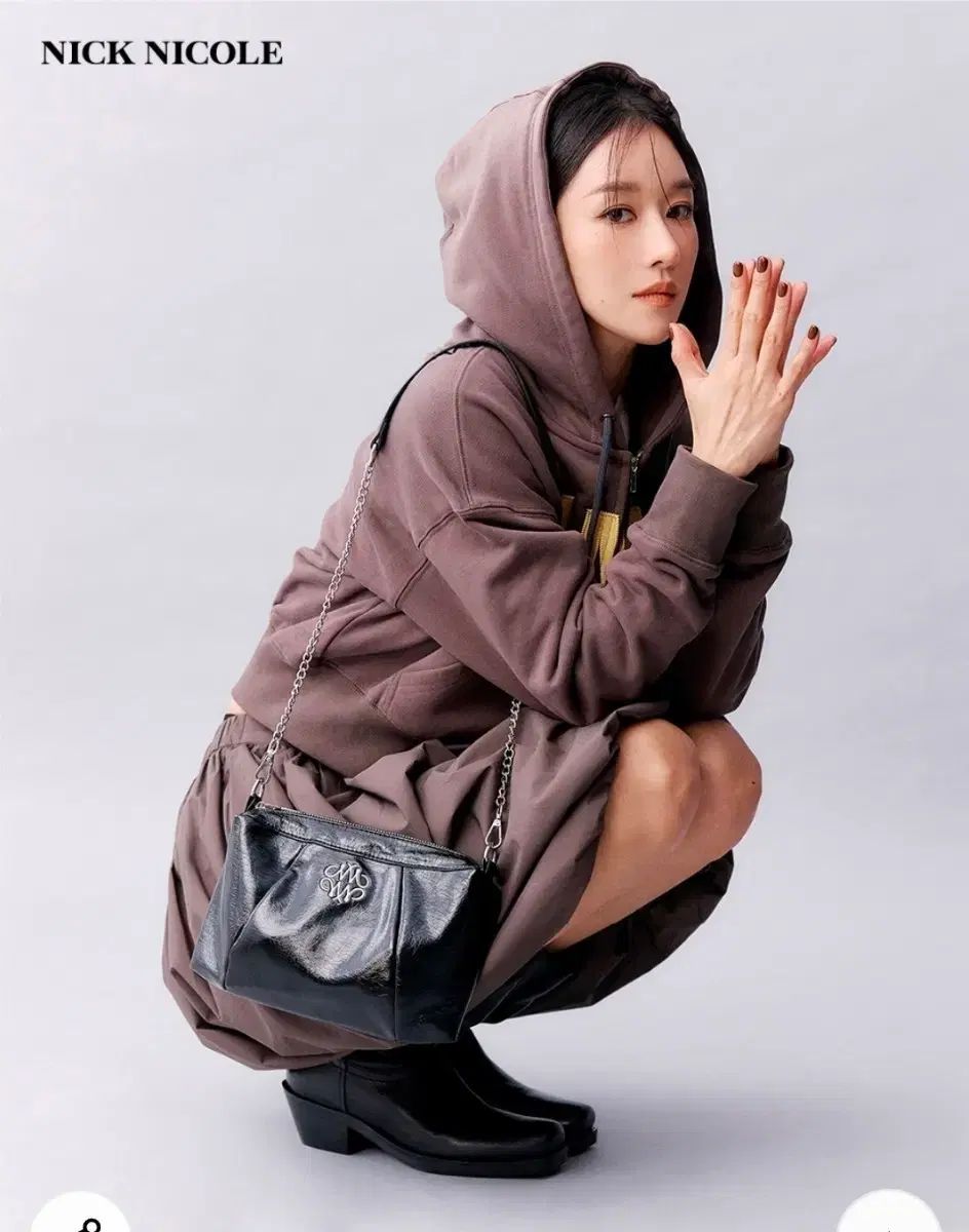 正規品/新品 NICK&NICOLE ニック&ニコル ショルダーバッグ ブラック イェジ(YEJI)ピック