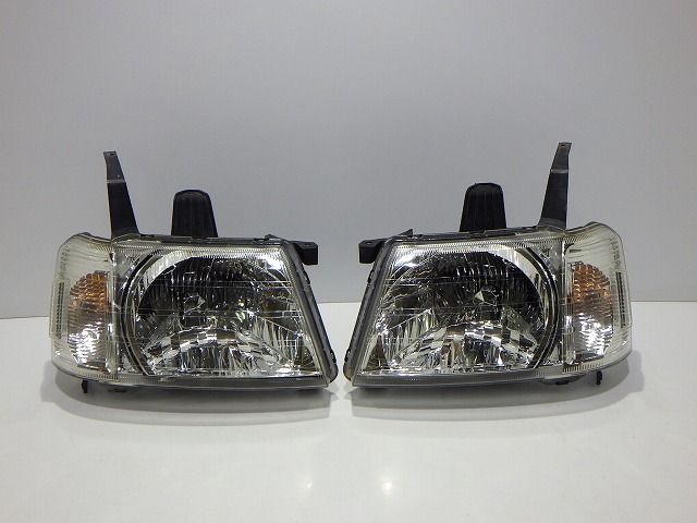 ステップワゴン ヘッドライト左右 HID RF3 RF4 前期 P1441 P1705 コーティング 綺麗 260710061
