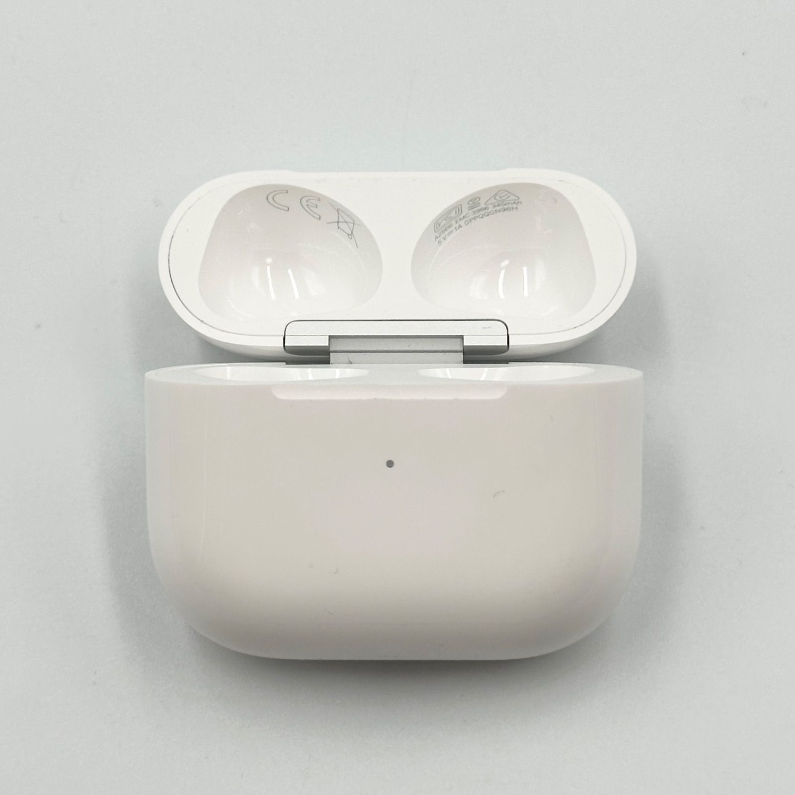 Apple AirPods 第3世代 充電ケースのみ A2566 正規品 【24時間以内発送