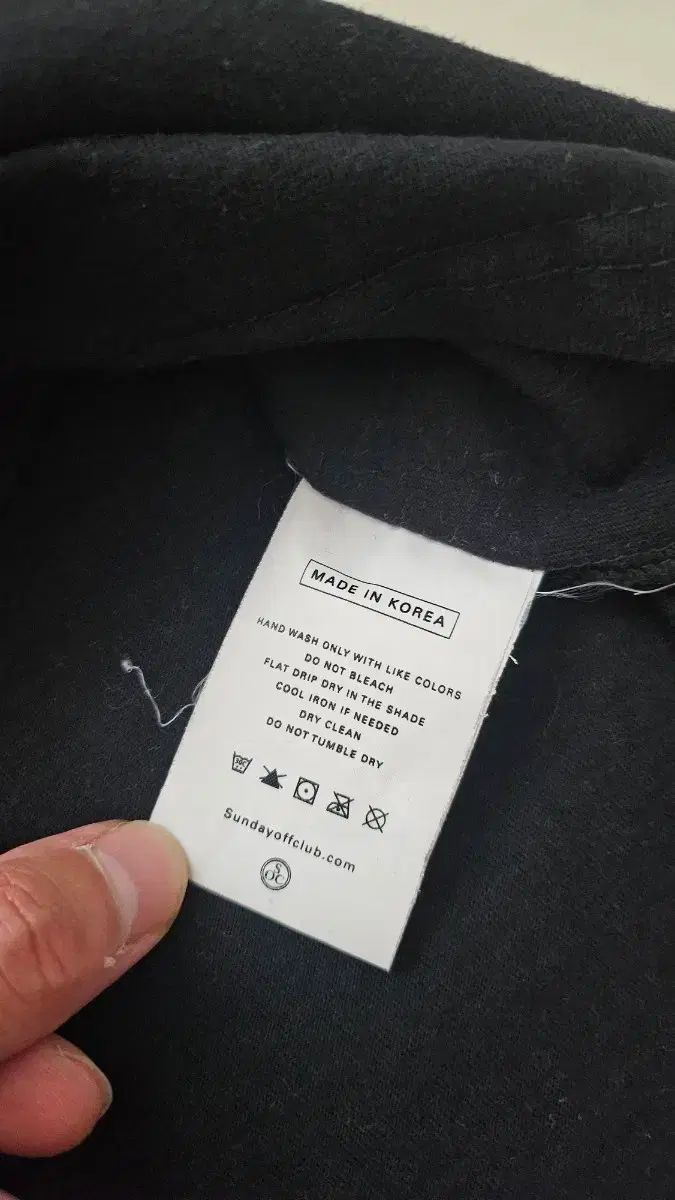 SUNDAY OFF CLUB ブラック 半袖Tシャツ SUNDAY OFF CLUB ブラック 半袖Tシャツ