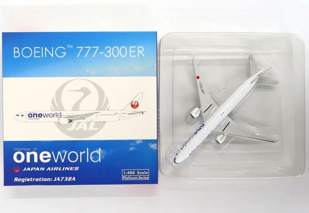 【中古】ミニカー 1/400 member of oneworld JAPAN AIRLINES BOEING 777-300ER #JA732A 「Platinum Series」 [11184]