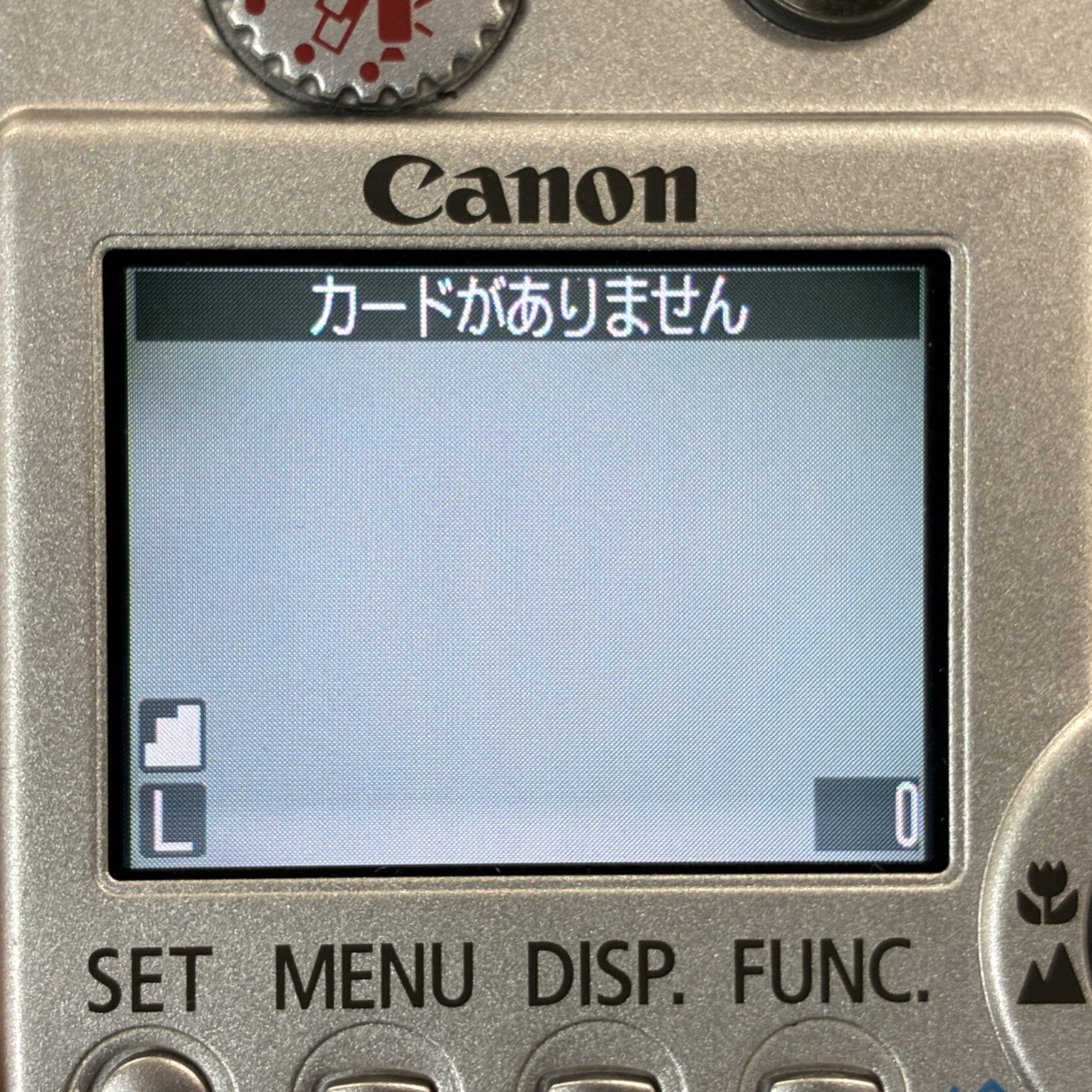 普*9様 キャノンIXY210Fの出品になります。 Canon キャノン IXY 210F PC1038 コンパクト デジタルカメラ ジャンク
