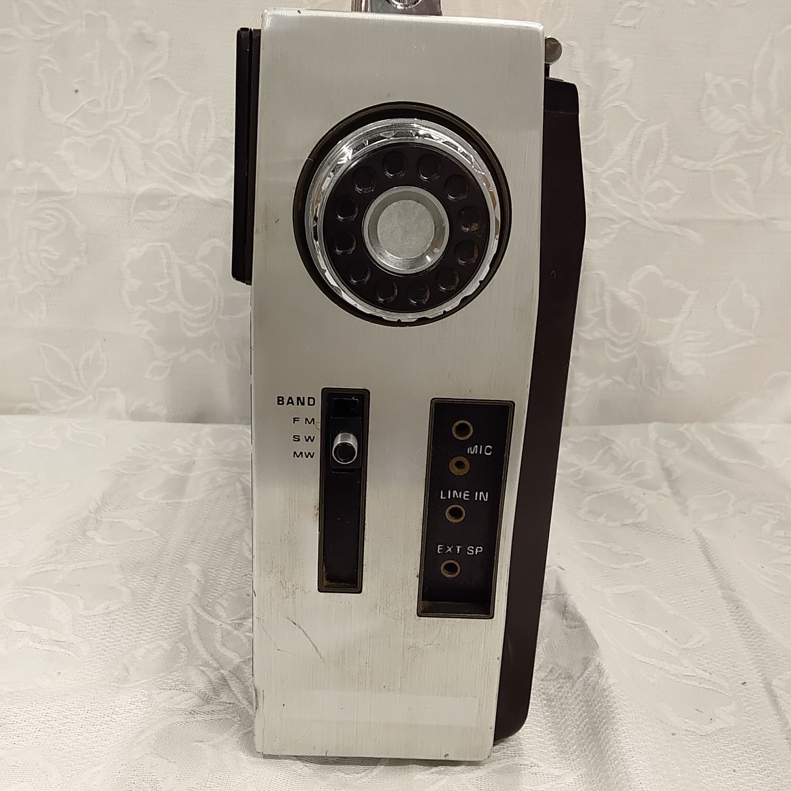 ヴィンテージラジオ ジャンク 東芝 ラジオカセットレコーダー RT-323F 部品取り用 レトロ