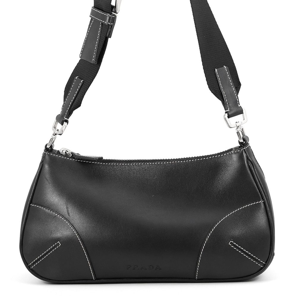 プラダ ショルダーバッグ ロゴ ステッチ レザー PRADA バッグ 黒 43,320円