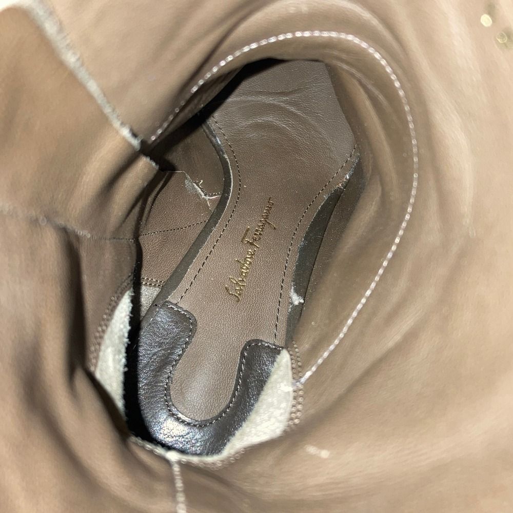良品 Salvatore Ferragamo サルヴァトーレフェラガモ ガンチーニ金具