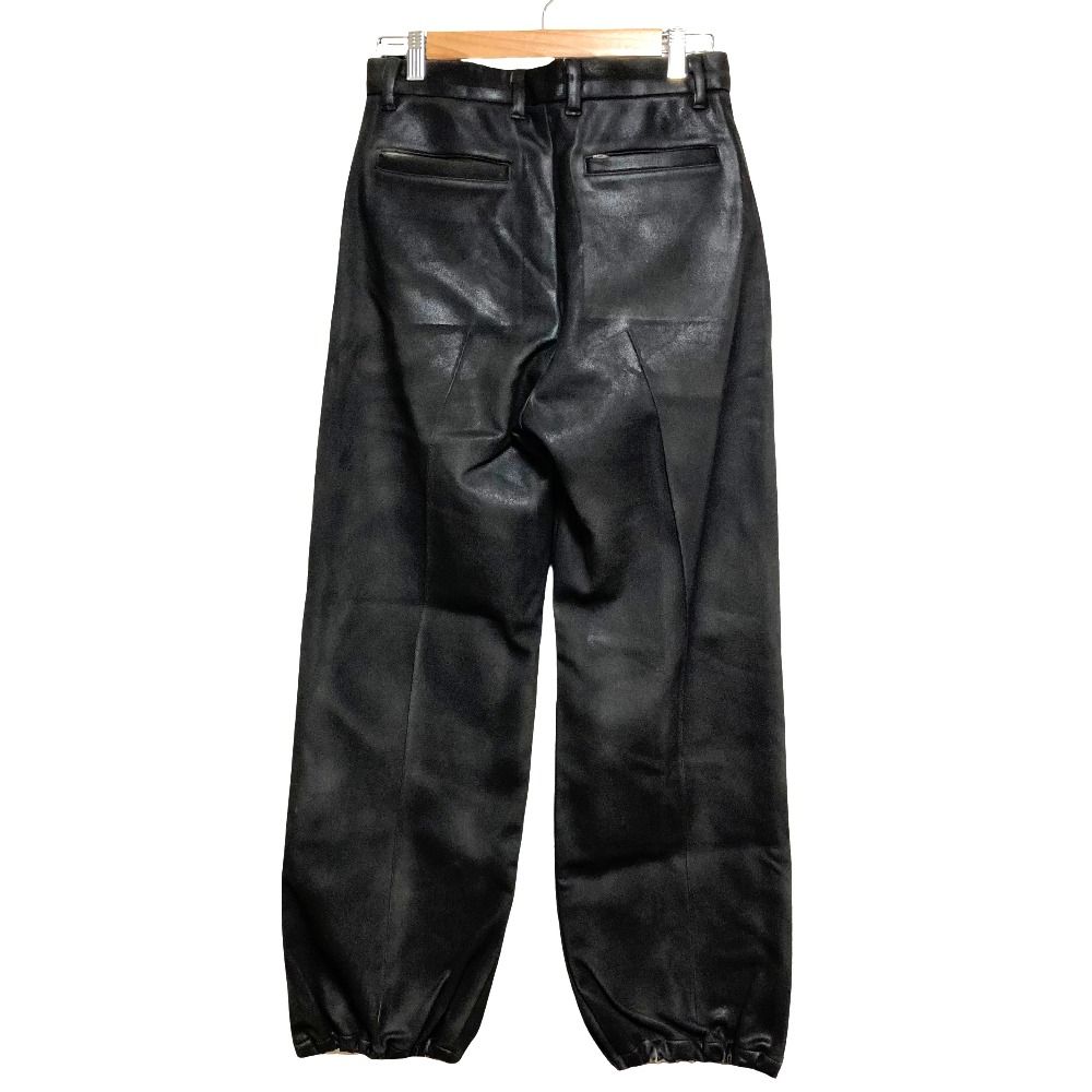 Taakk ターク パンツ（その他） M 黒 【古着】【中古】【送料無料】 良品 25SS TAAKK ターク LEATHER COATING SLACKS コーティングワイド