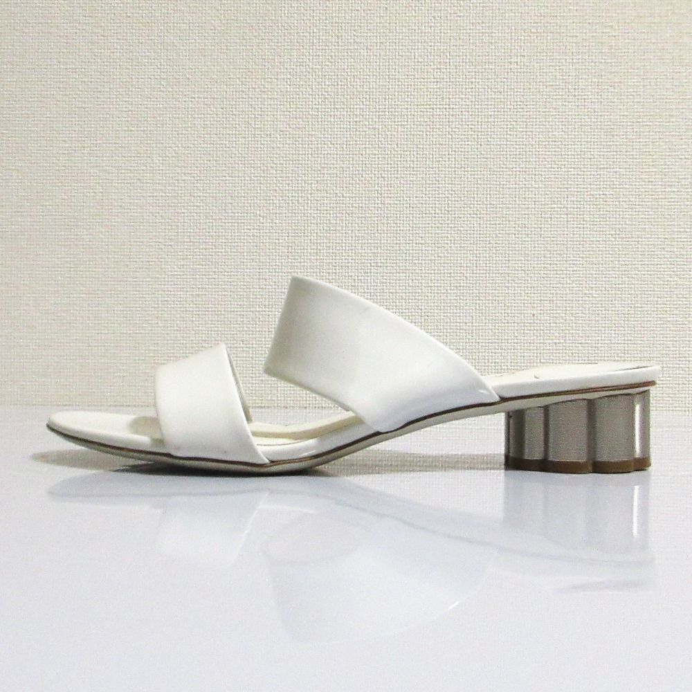 良品 Salvatore Ferragamo フェラガモ レザー ミュールサンダル サイズ