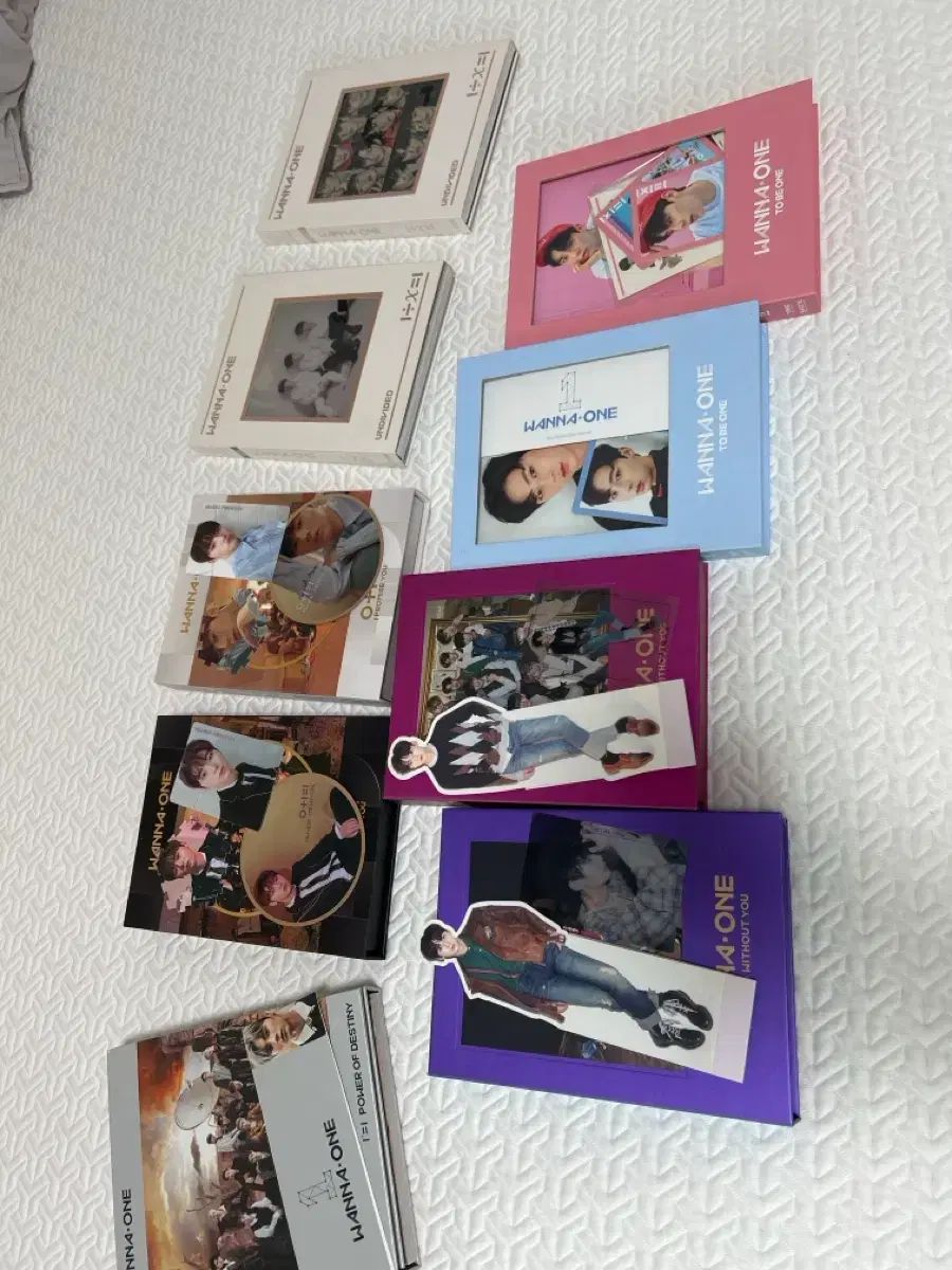 ファン・ミニョン(HWANG MINHYUN) アルバム セット Wanna One（ワナワン） NU'EST（ニューイースト） トオールラ
