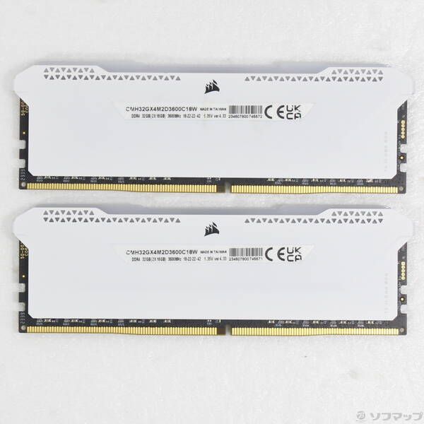 ソフマップ 〔中古品〕 CMH32GX4M2D3600C18W 32GB 16GB×2枚組【262】