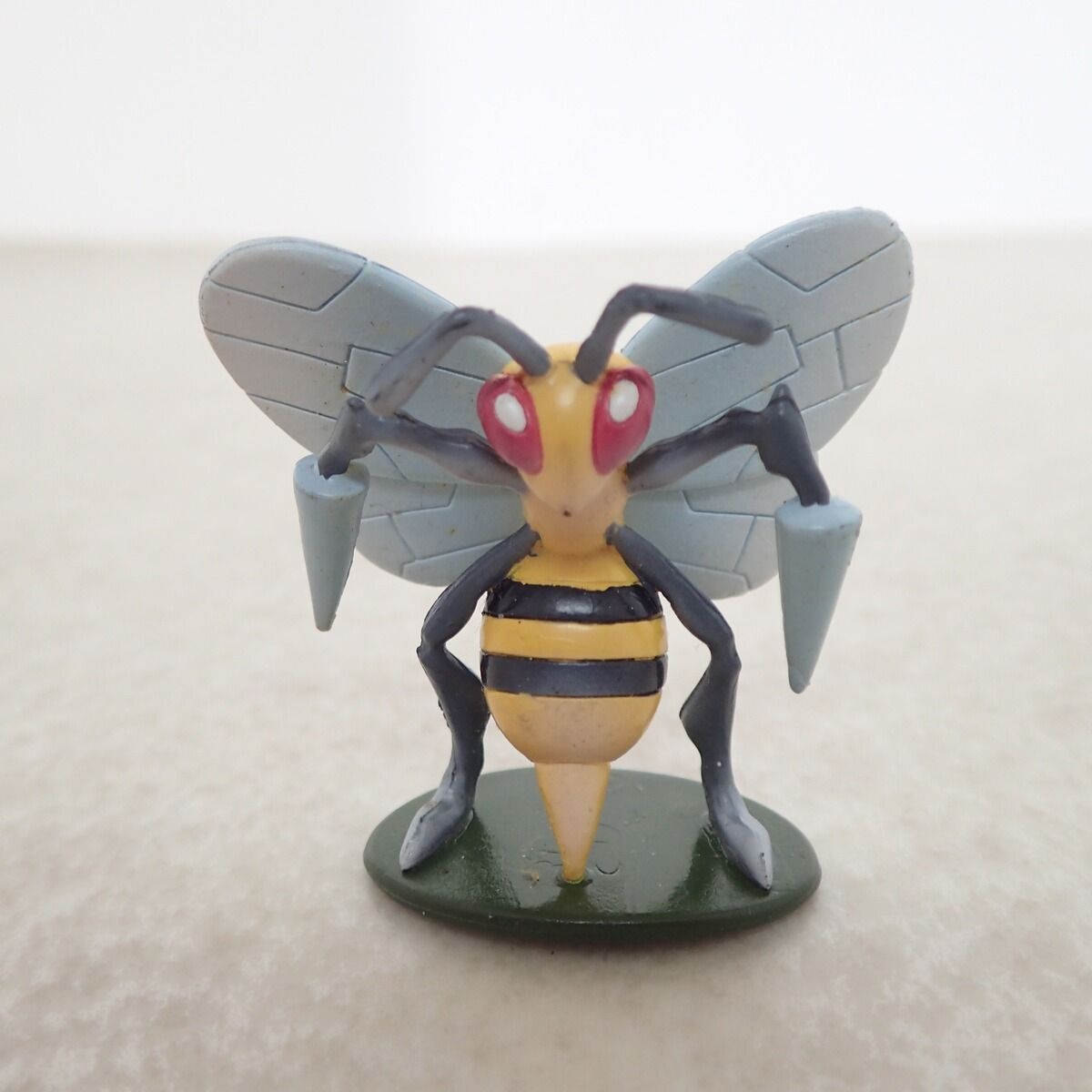 ポケモン モンコレ スピアー TOMY モンスターコレクション フィギュア