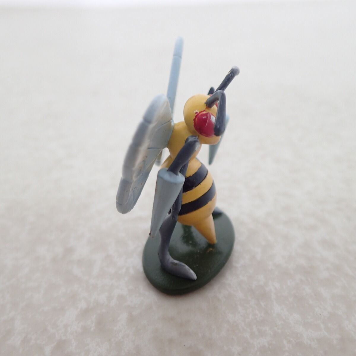 ポケモン モンコレ スピアー TOMY モンスターコレクション フィギュア