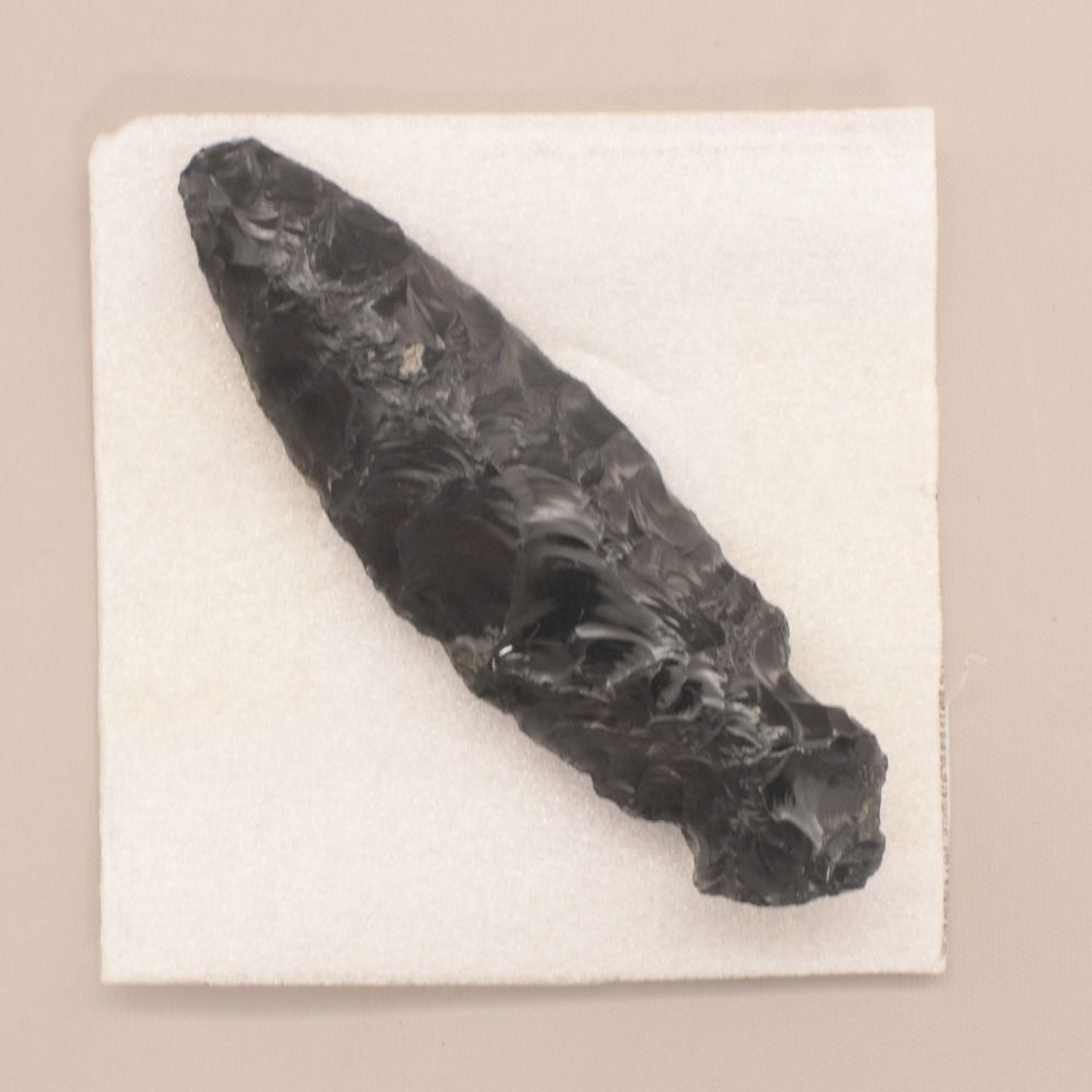 □ 黒曜石 鏃 矢じり 矢尻 弓矢 先端 利器 旧石器 縄文 弥生時代 重量
